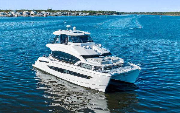 2021 Aquila 54