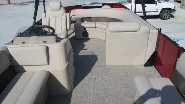 2021 Bentley boat for sale, model of the boat is 243 Fish-N-Cruise & Image # 10 of 59