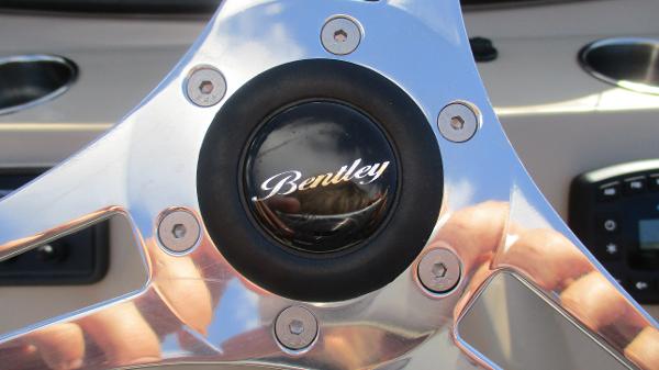2021 Bentley boat for sale, model of the boat is 243 Fish-N-Cruise & Image # 40 of 59