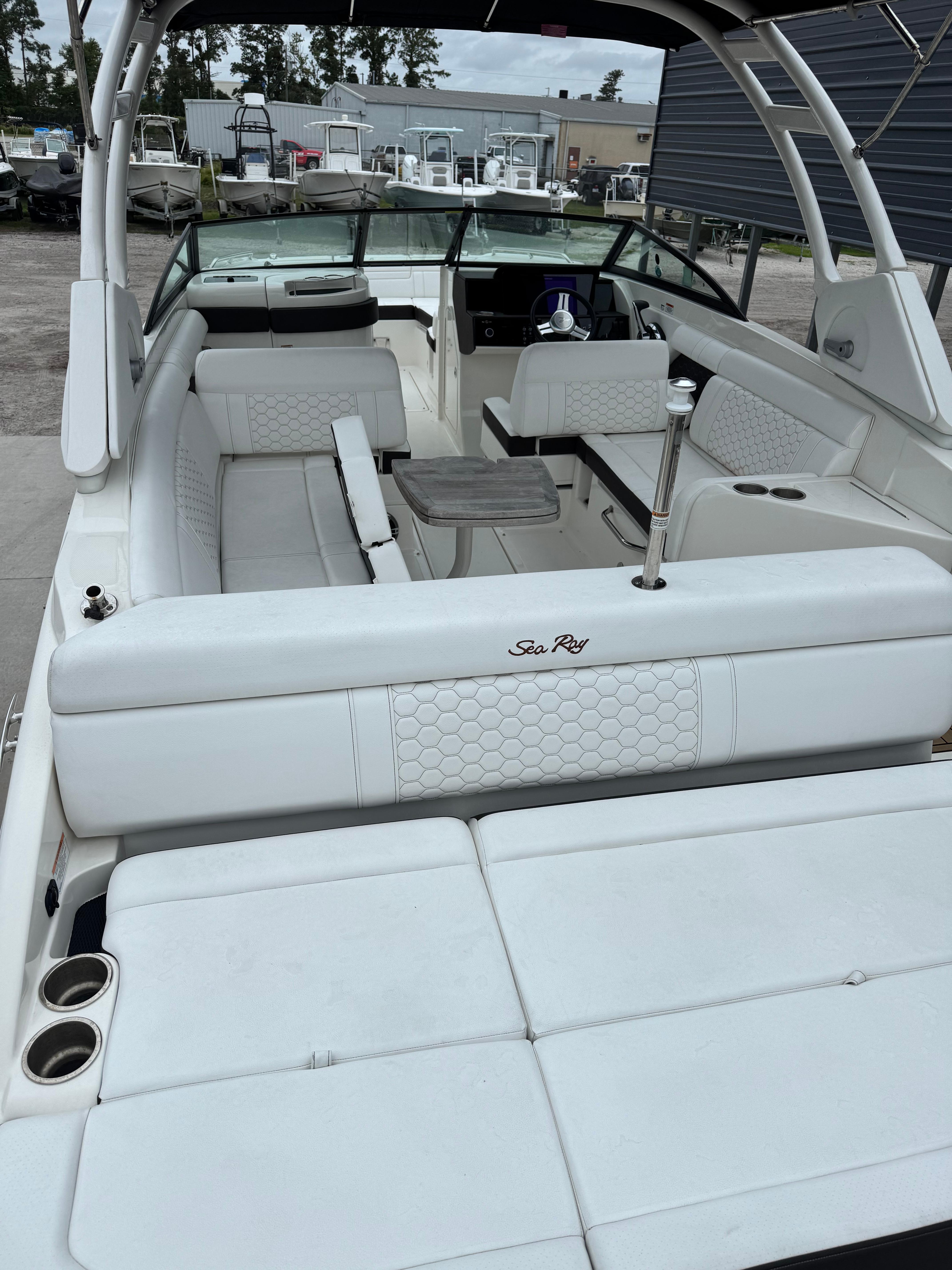 2023-sea-ray-sdx-270-outboard-power-9805855-20250528054010851-1_XLARGE