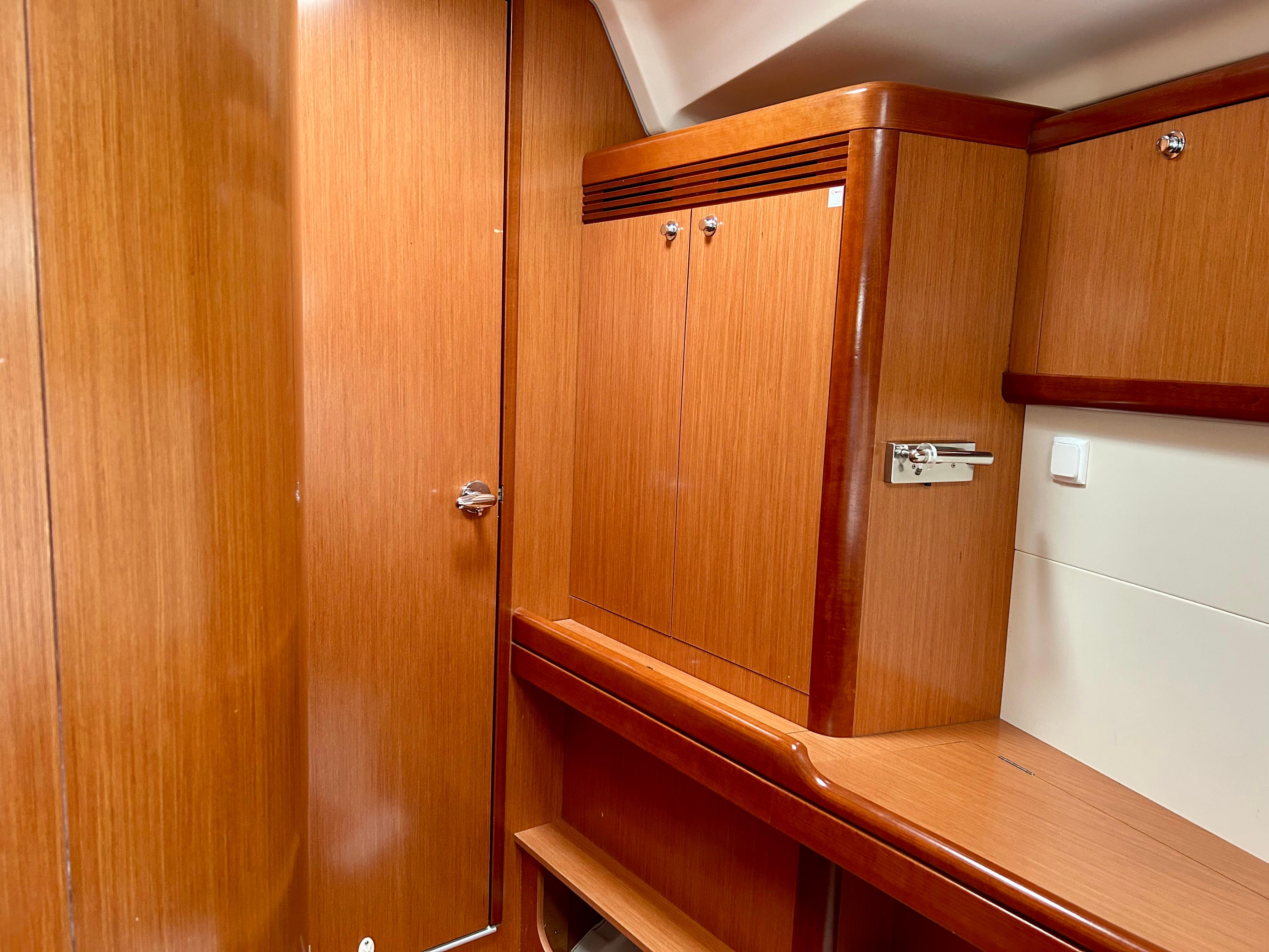 Yacht Photos Pics