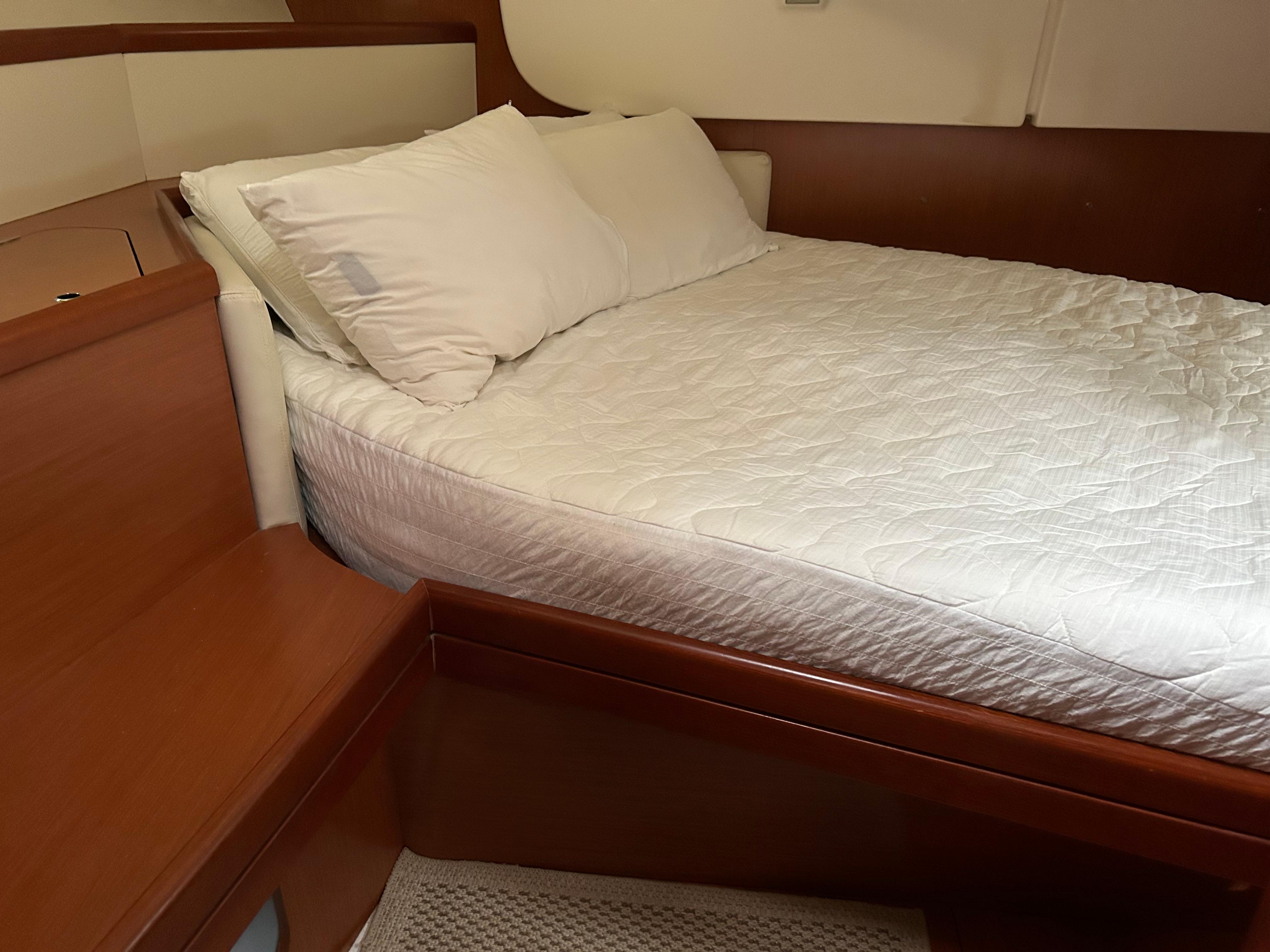 Yacht Photos Pics