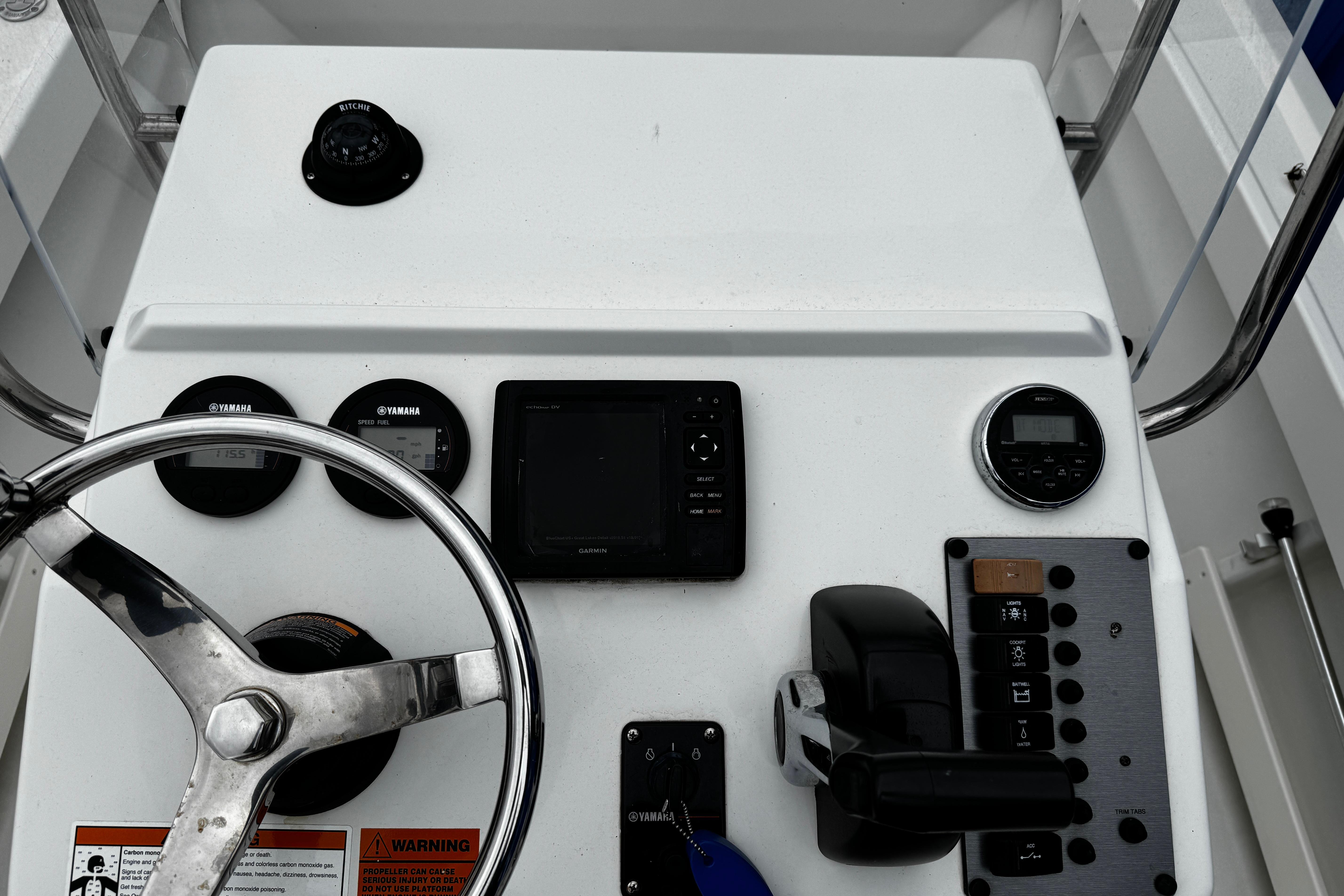 2017-parker-1801-center-console-power-10005861-20251106180729325-4