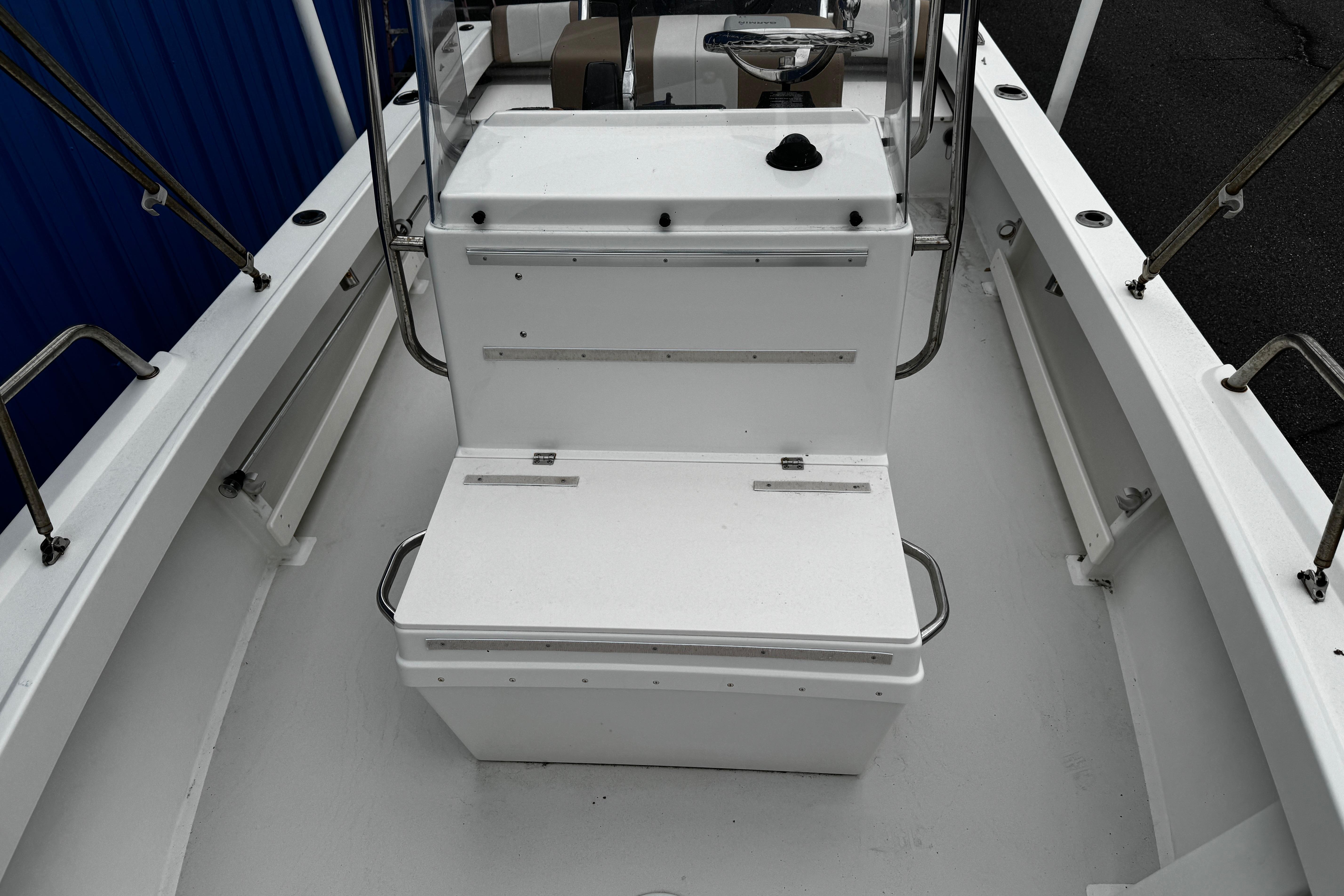 2017-parker-1801-center-console-power-10005861-20251106180732769-3