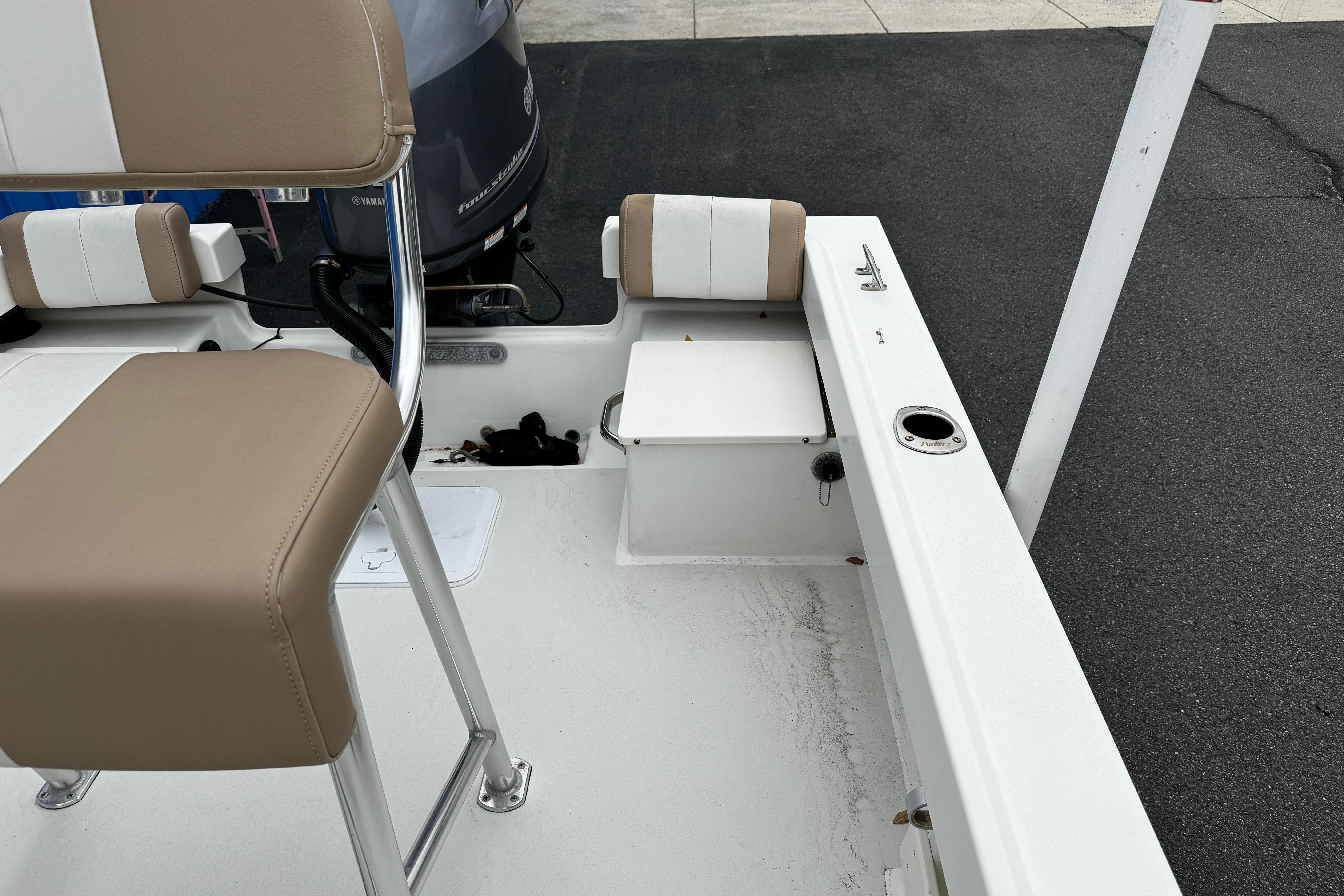 2017-parker-1801-center-console-power-10005861-20251106180738520-4