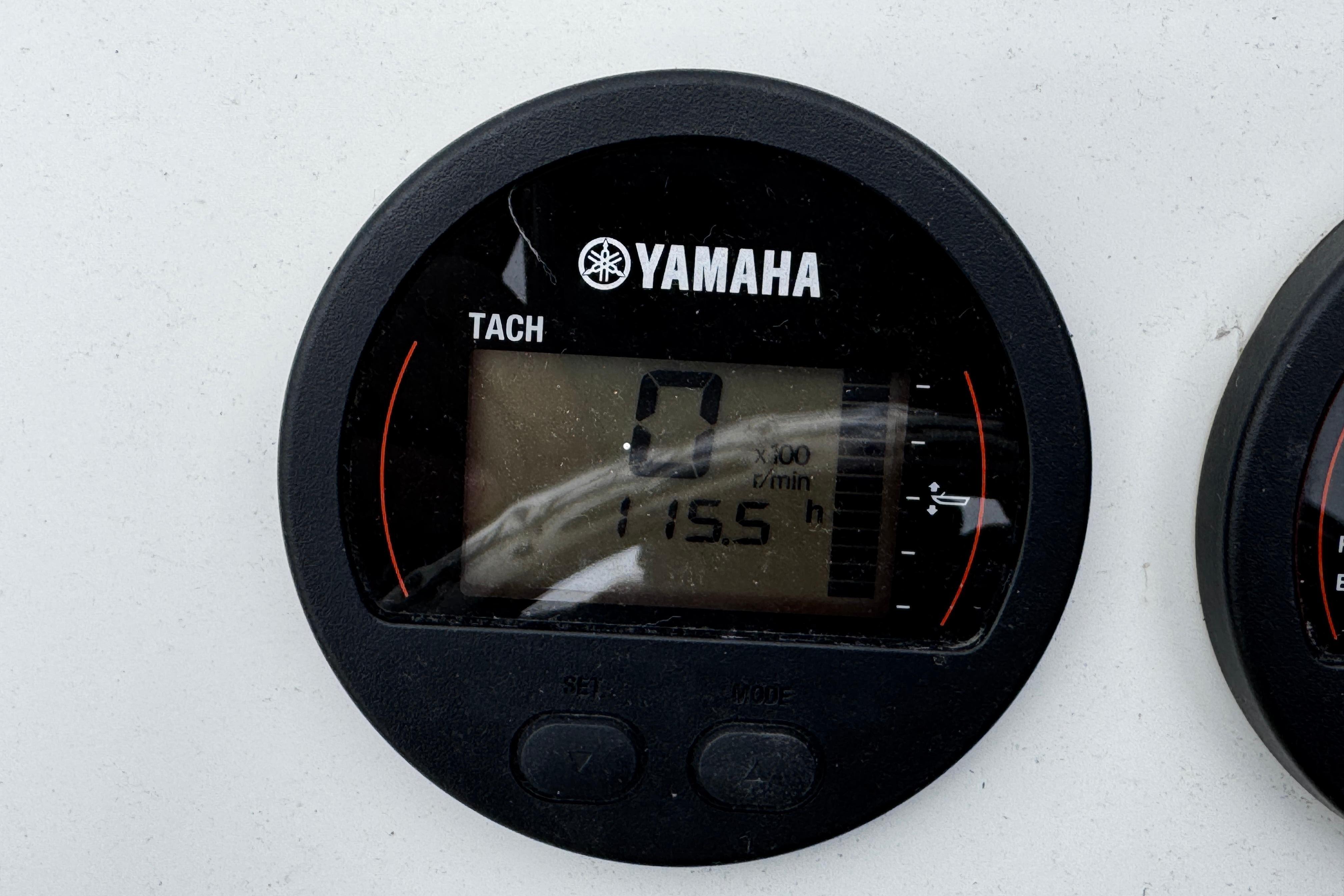 2017-parker-1801-center-console-power-10005861-20251106180908355-18