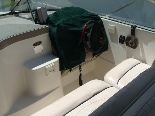 2002 Maxum boat for sale, model of the boat is 2900 SCR & Image # 5 of 13