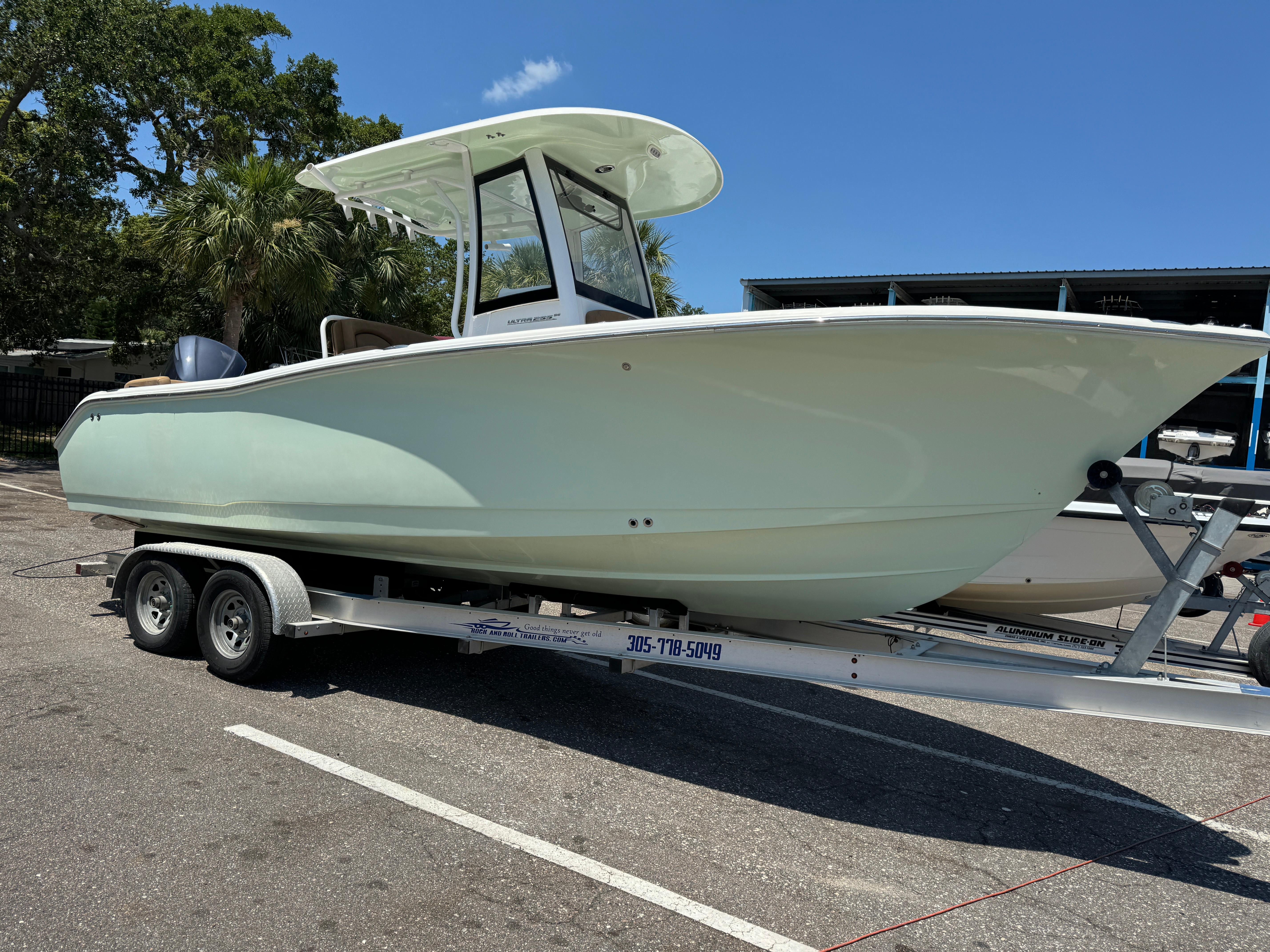 2019-sea-hunt-ultra-255-se-power-9805862-978947195-0-220520251039-1