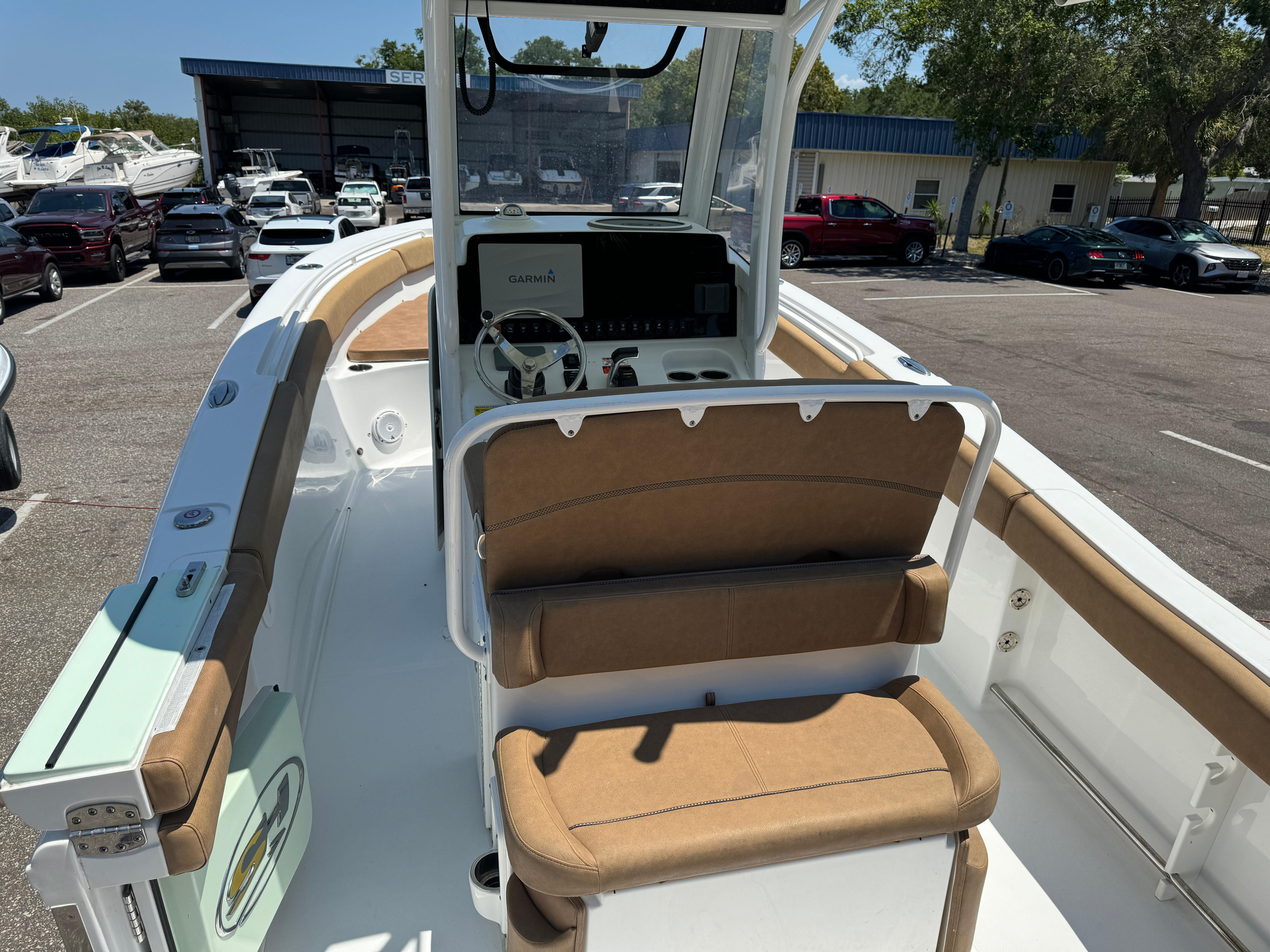 2019-sea-hunt-ultra-255-se-power-9805862-978947205-0-220520251040-11