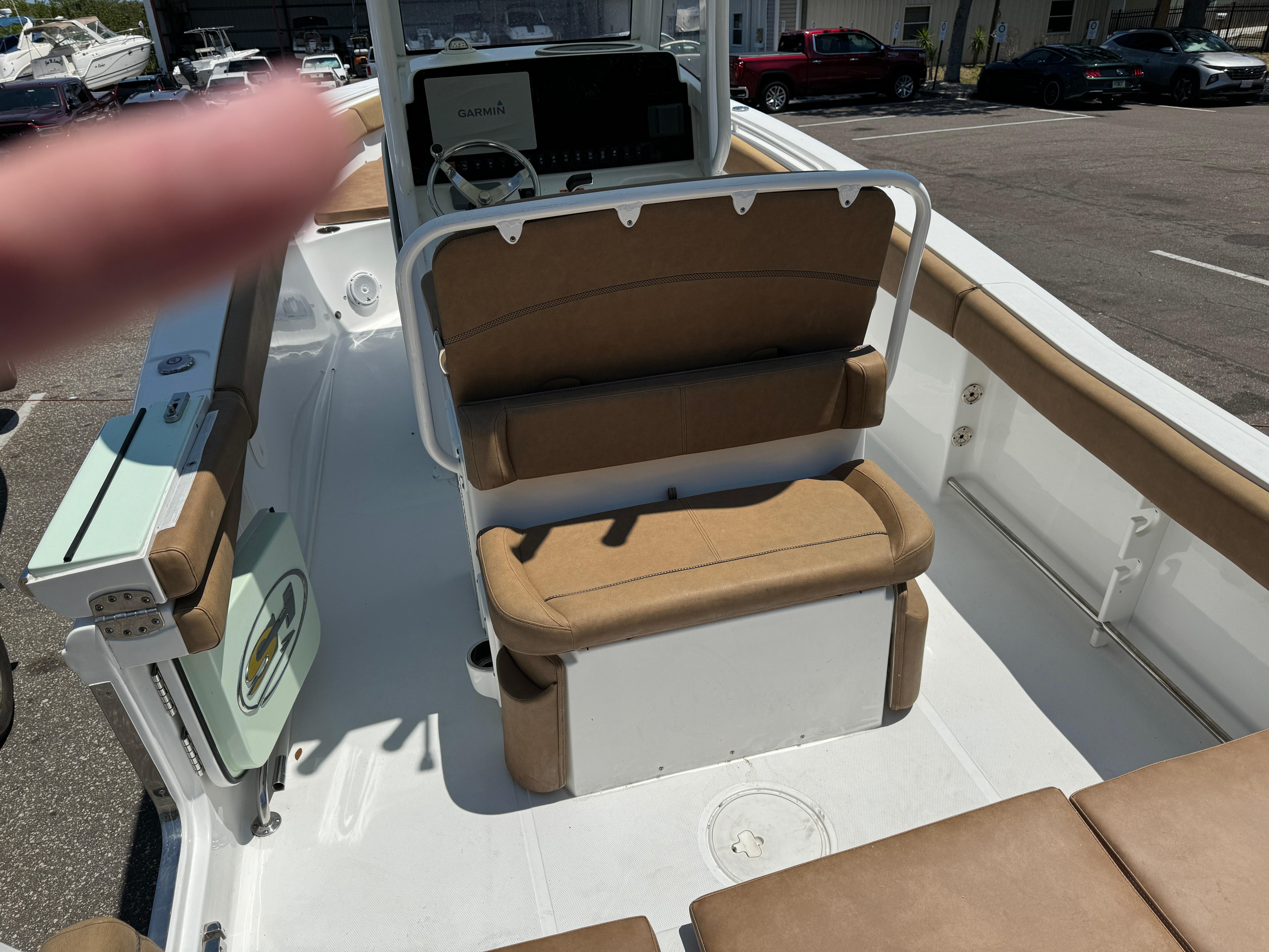 2019-sea-hunt-ultra-255-se-power-9805862-978947207-0-220520251040-13