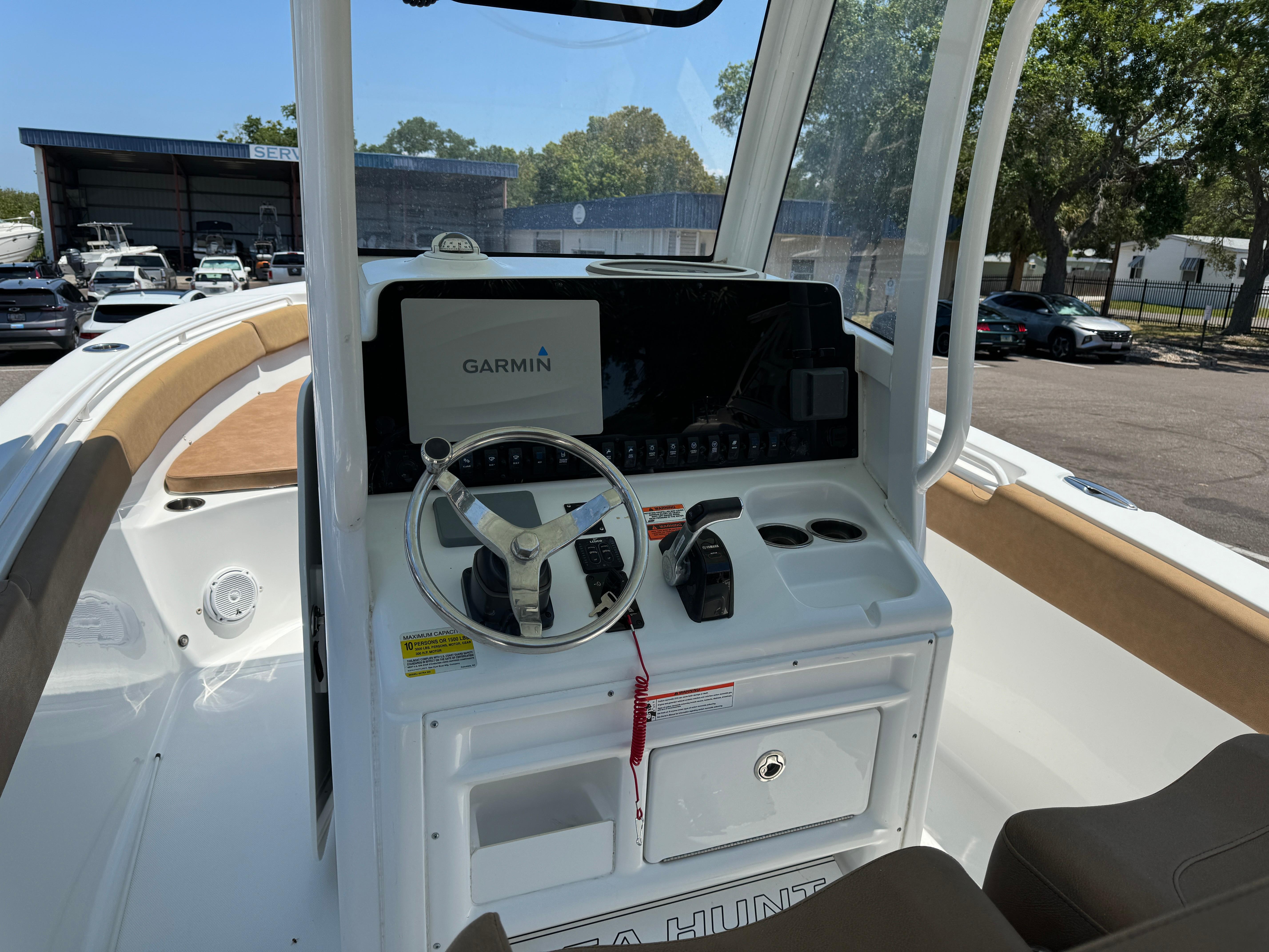 2019-sea-hunt-ultra-255-se-power-9805862-978947210-0-220520251041-16