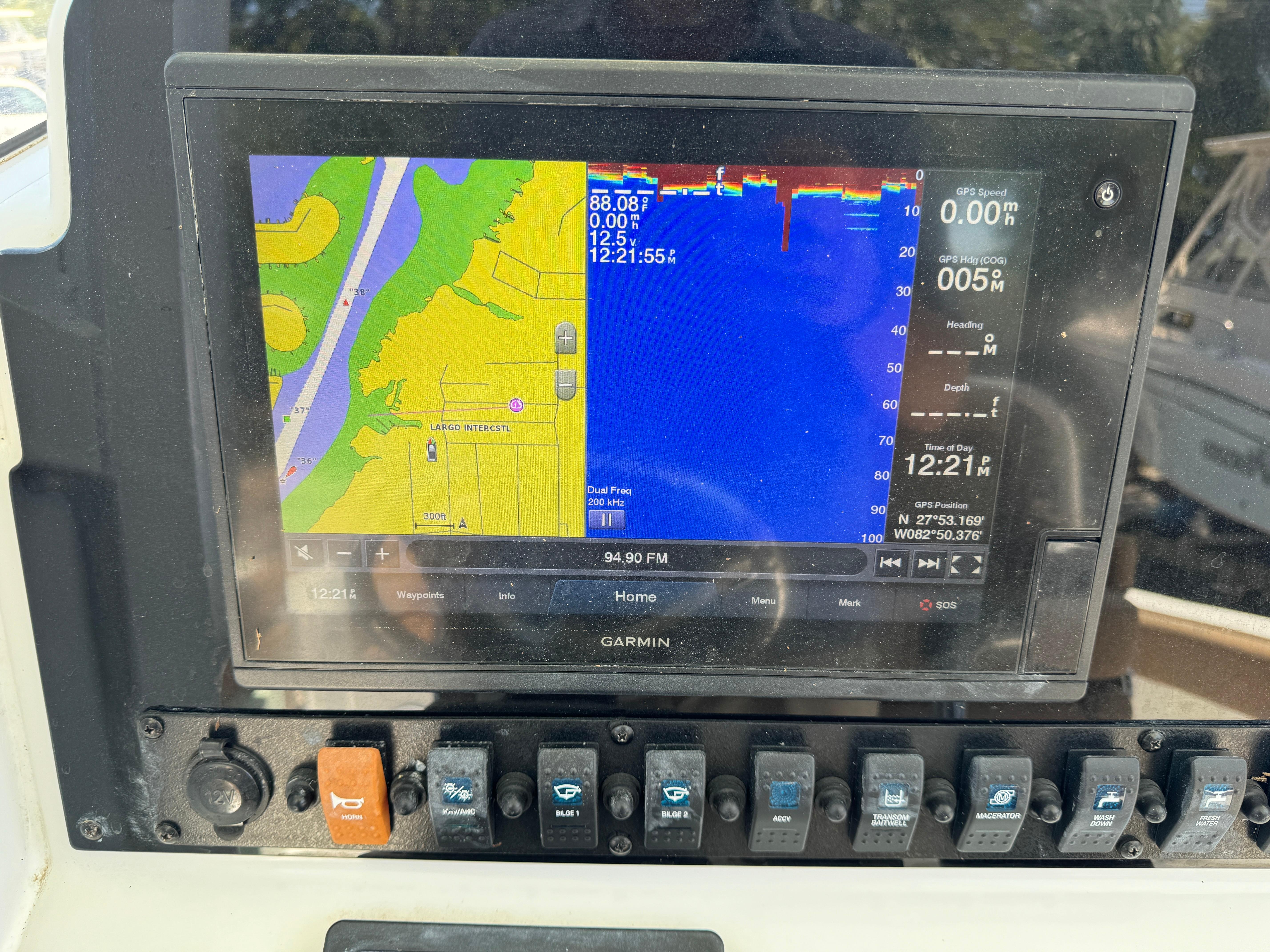 2019-sea-hunt-ultra-255-se-power-9805862-978947215-0-220520251041-21