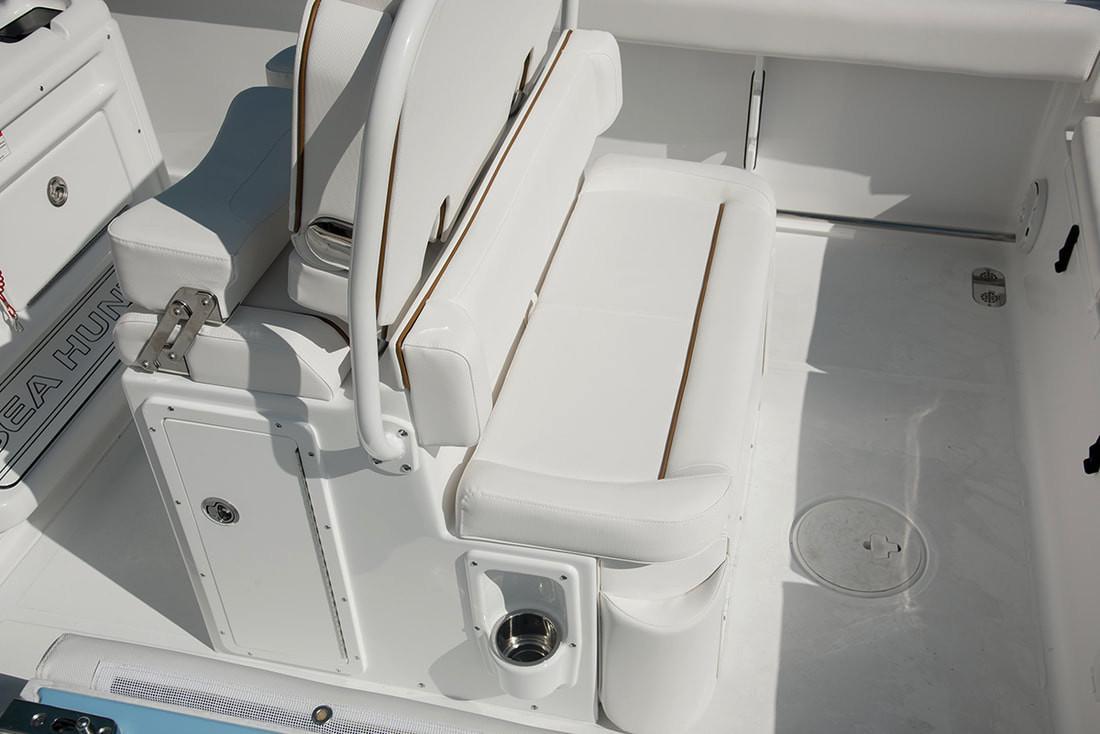 2019-sea-hunt-ultra-255-se-power-9805862-978947239-0-220520251043-45