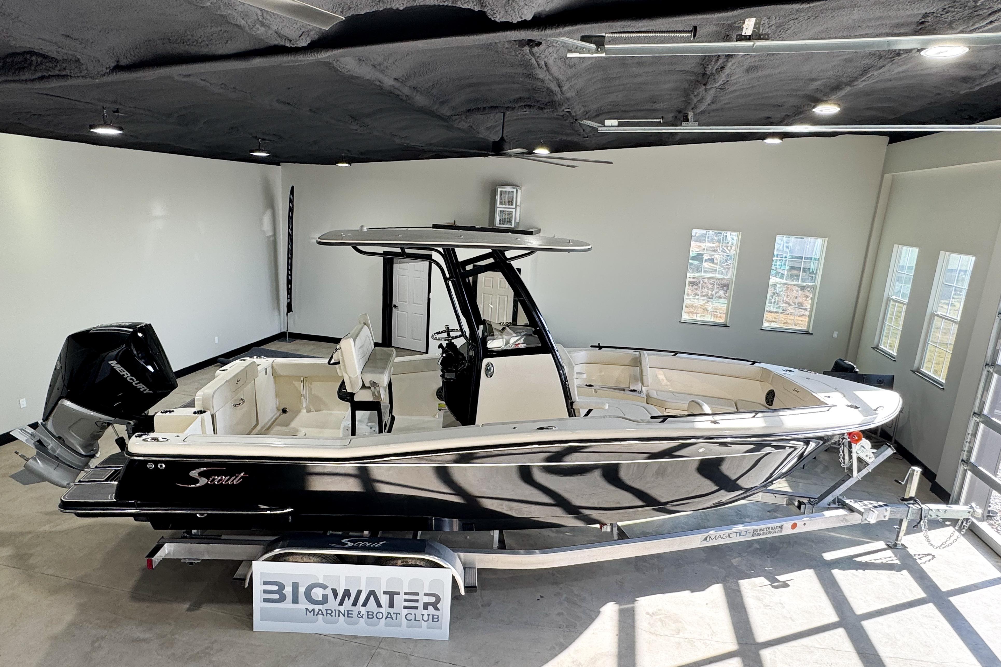 2026 Scout 240 XSF / Mercury 300 - Image 3