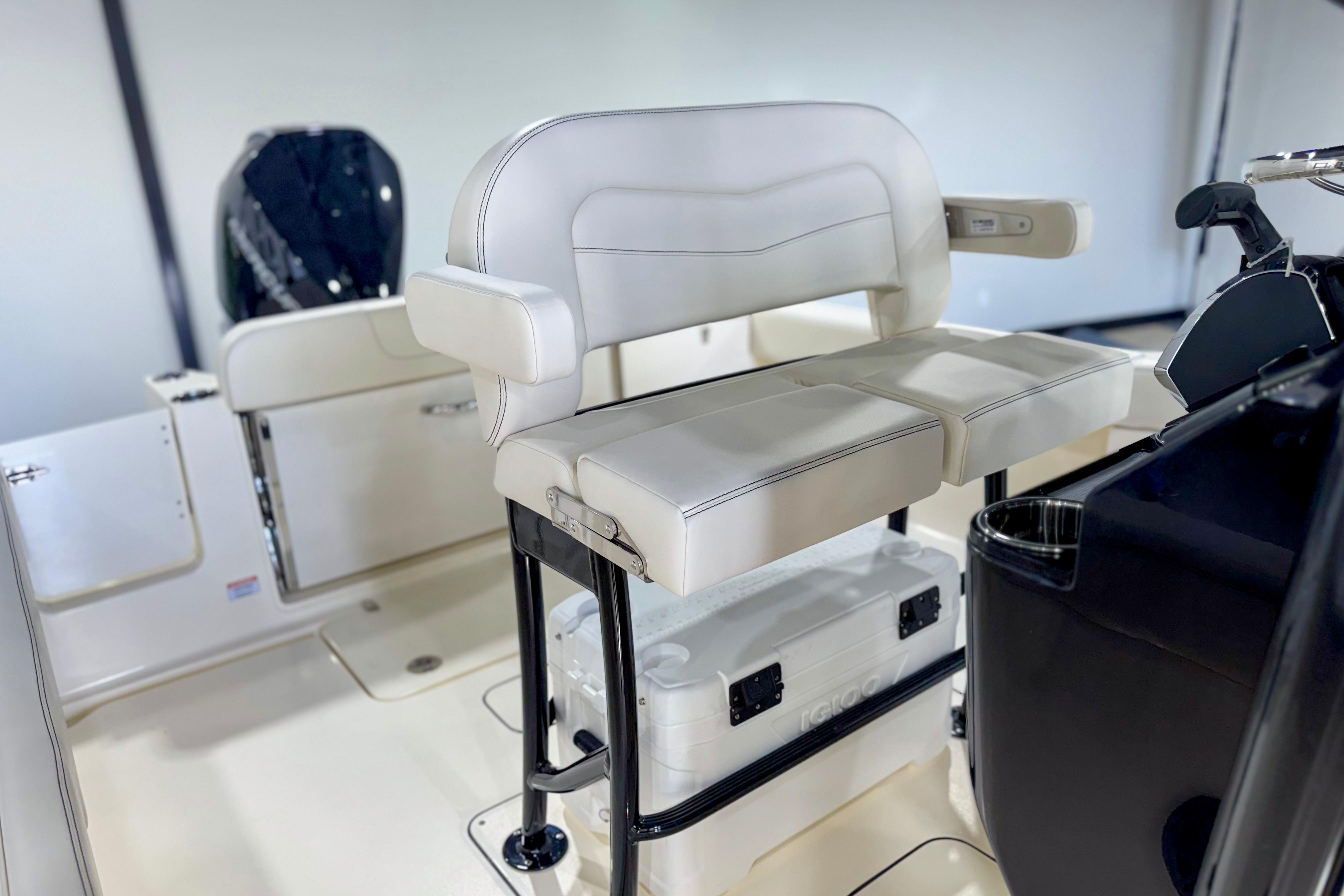 2026 Scout 240 XSF / Mercury 300 - Image 16