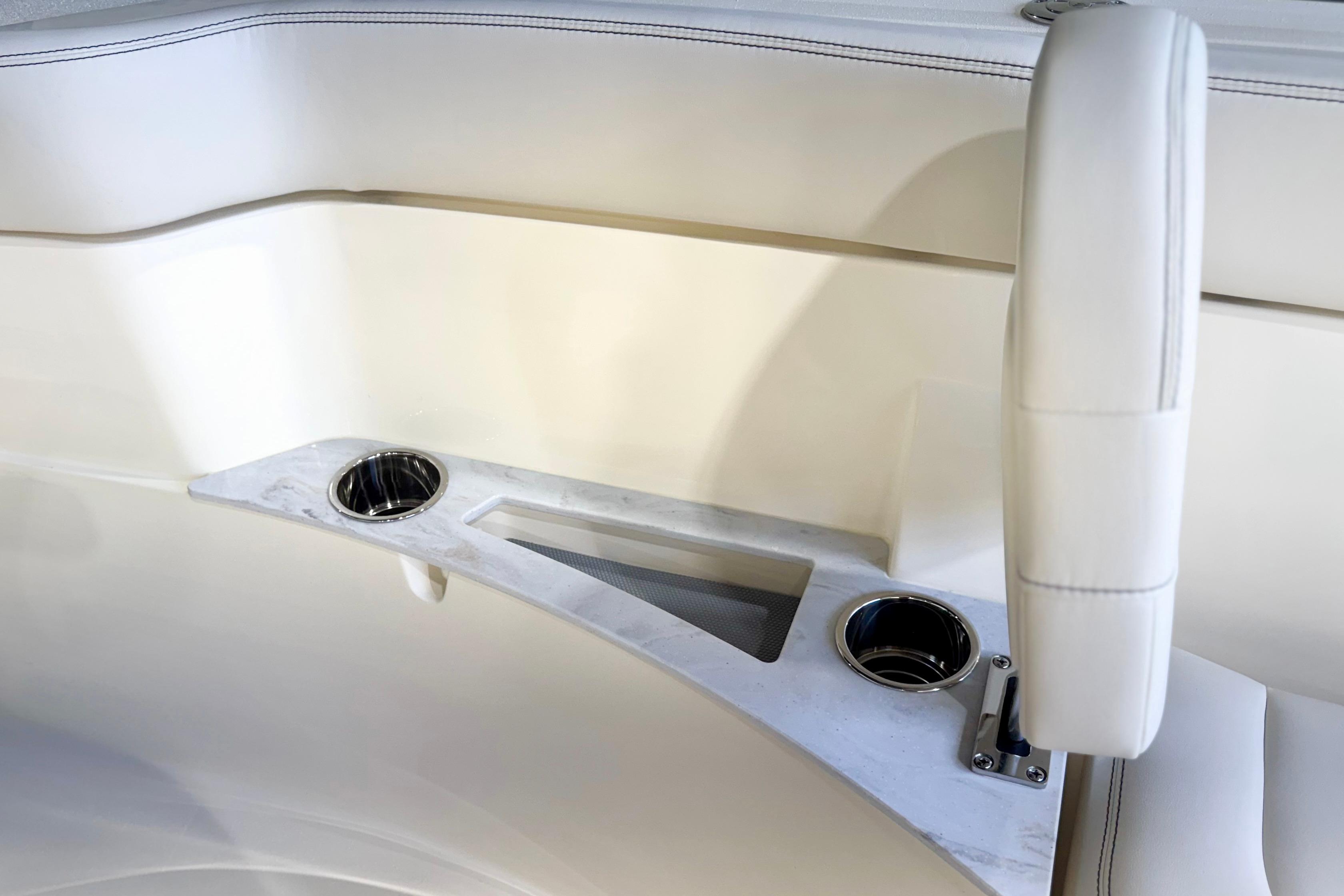 2026 Scout 240 XSF / Mercury 300 - Image 21