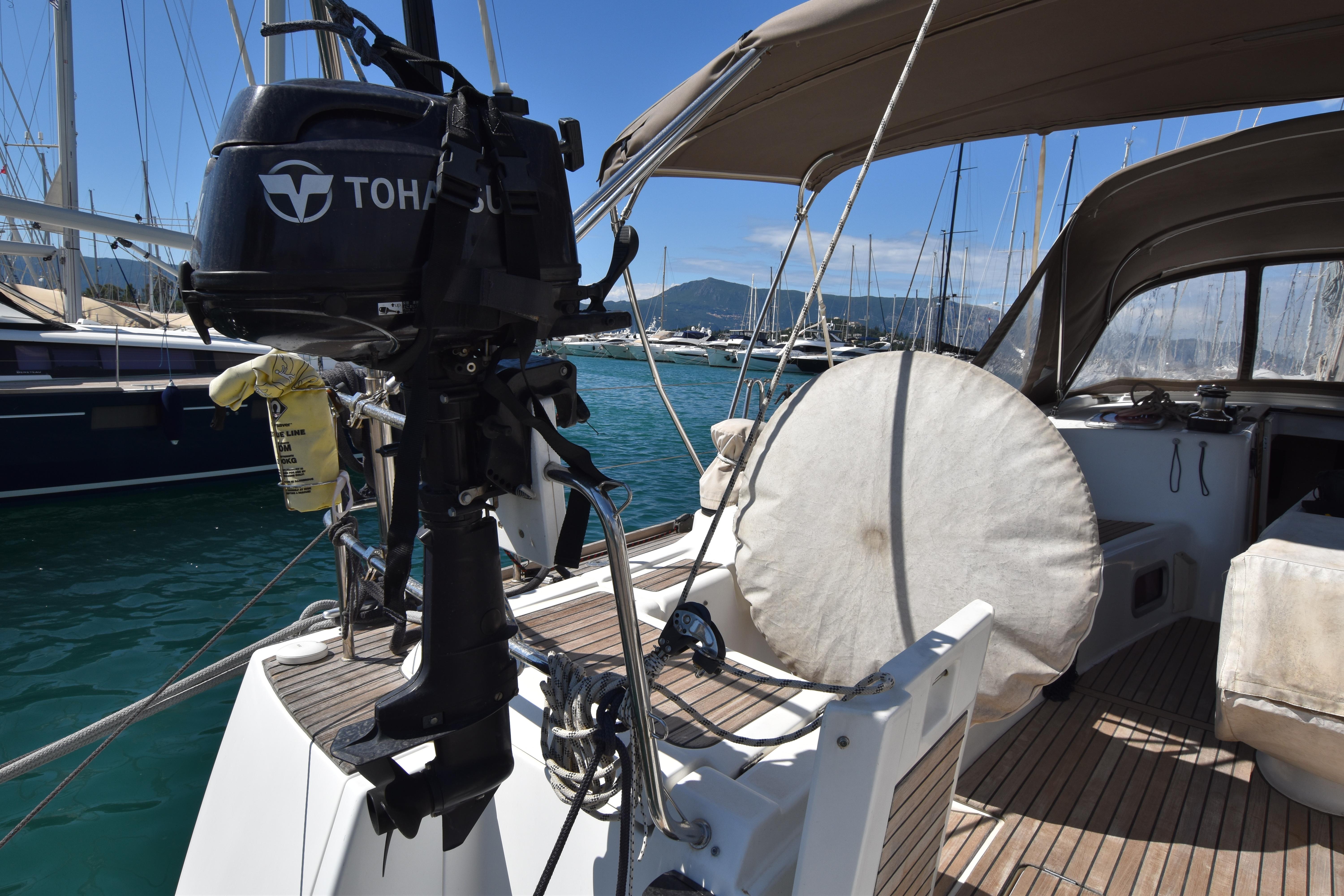 Yacht Photos Pics