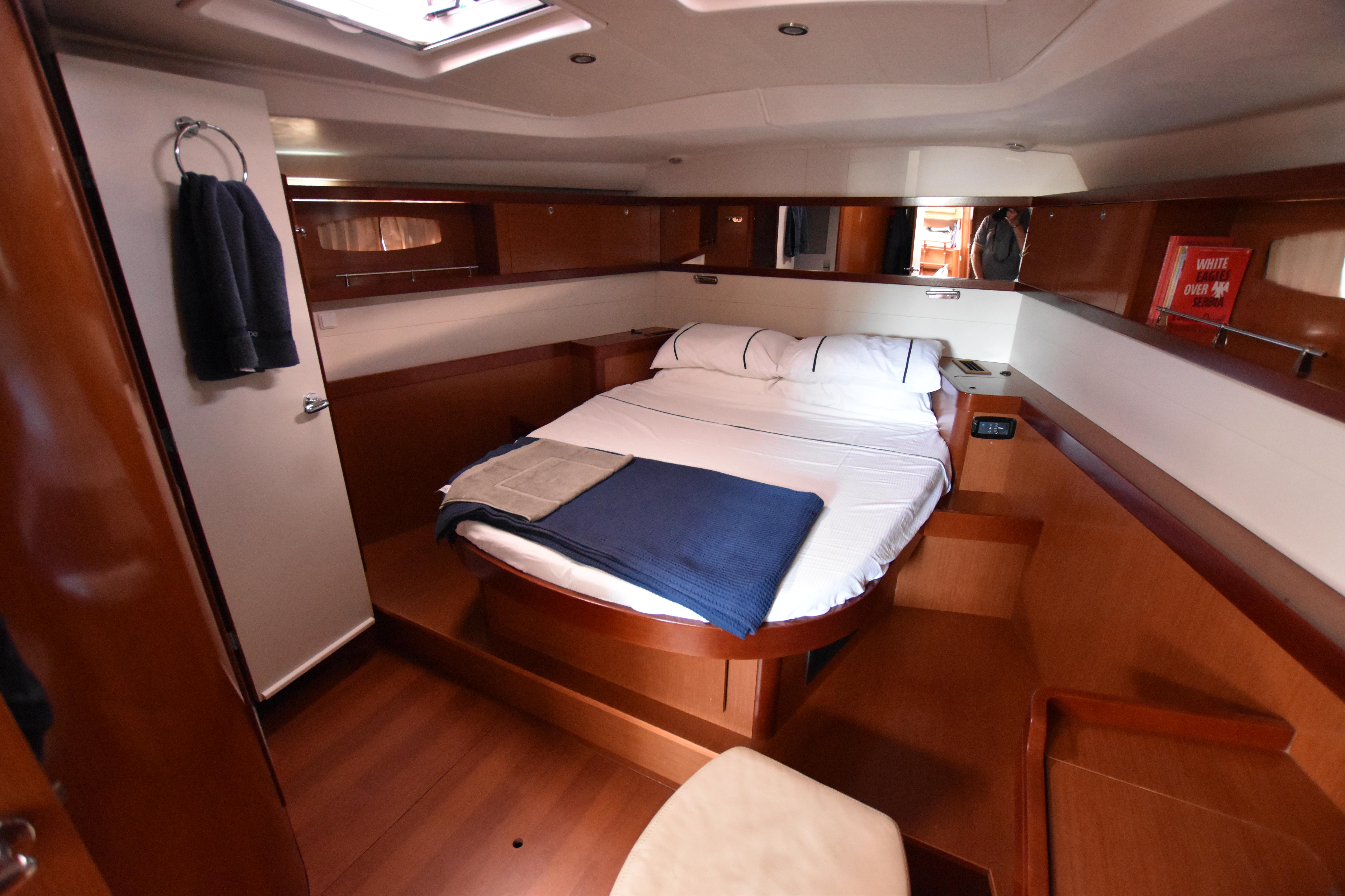 Yacht Photos Pics