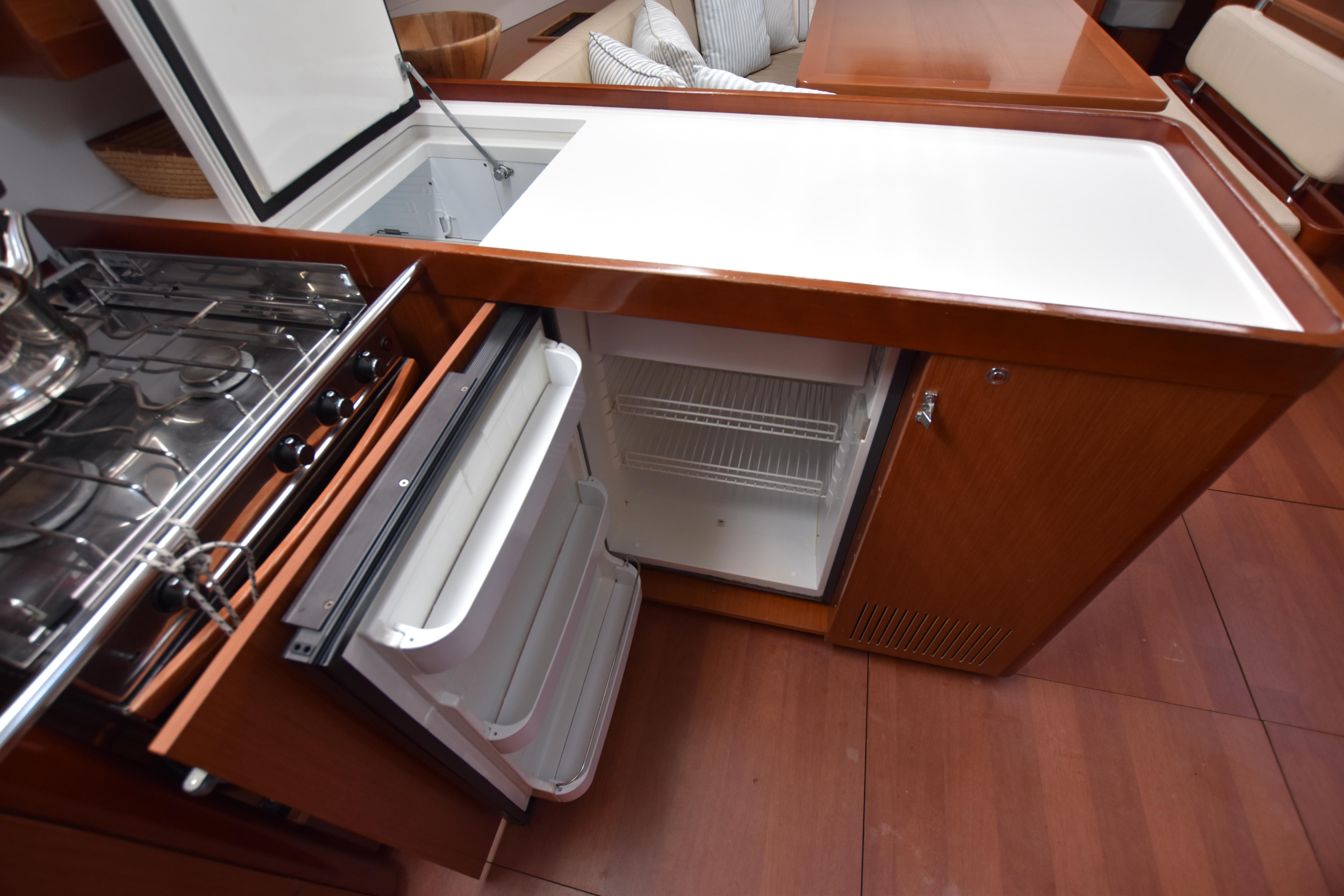 Yacht Photos Pics