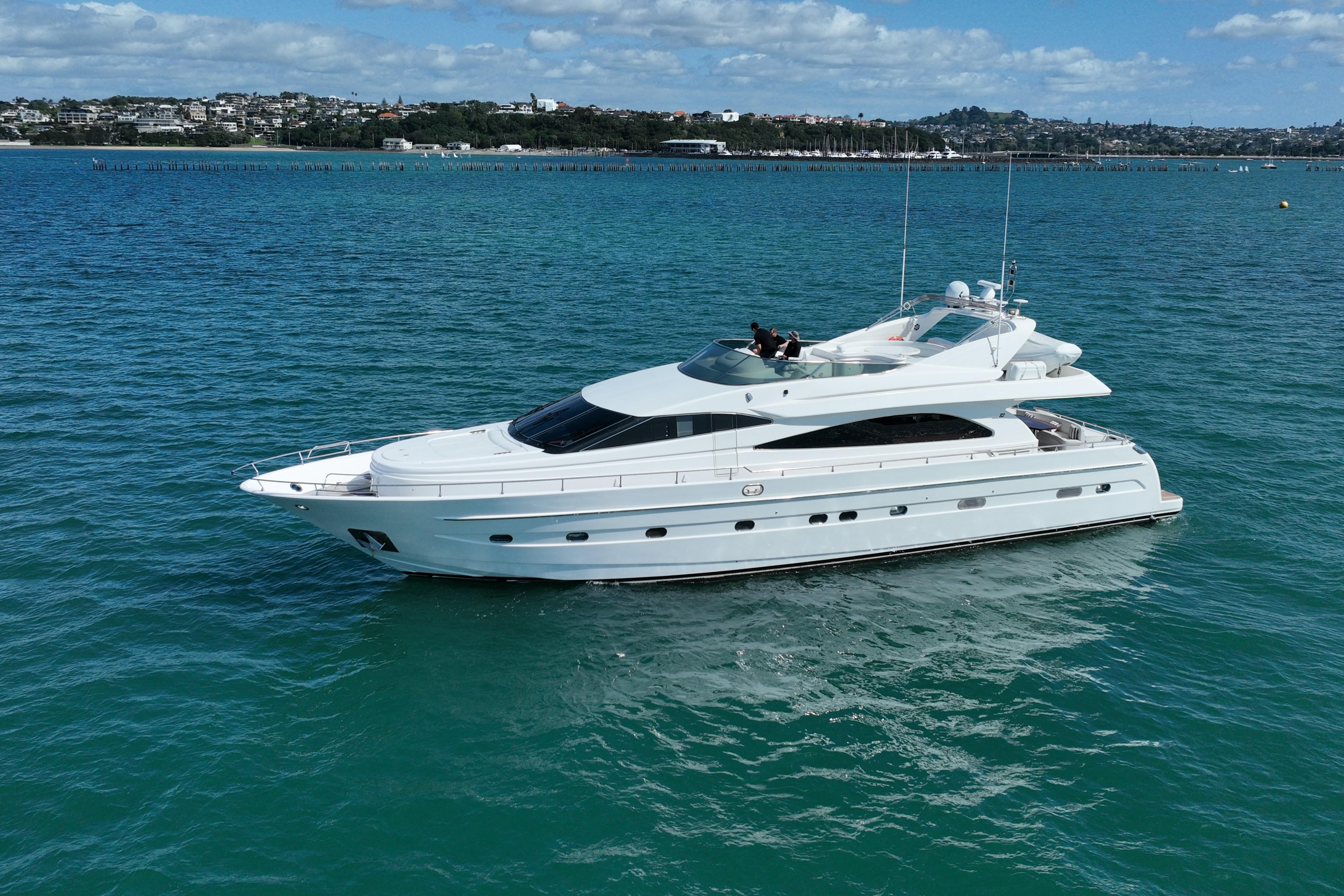 2000 astondoa 82 glx tiffany auckland for sale