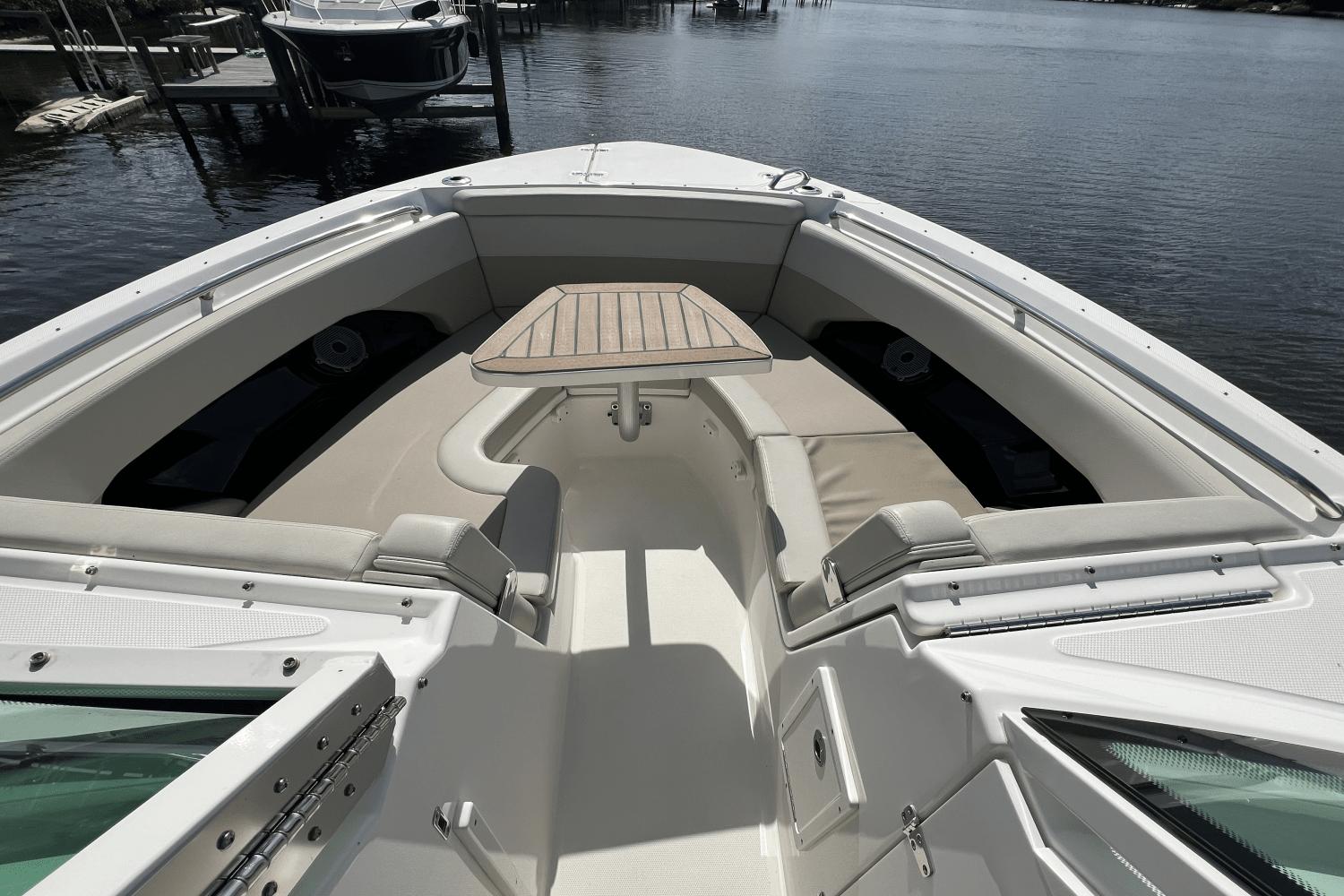 2024-boston-whaler-280-vantage-power-9685876-974380911-0-260220251128-9