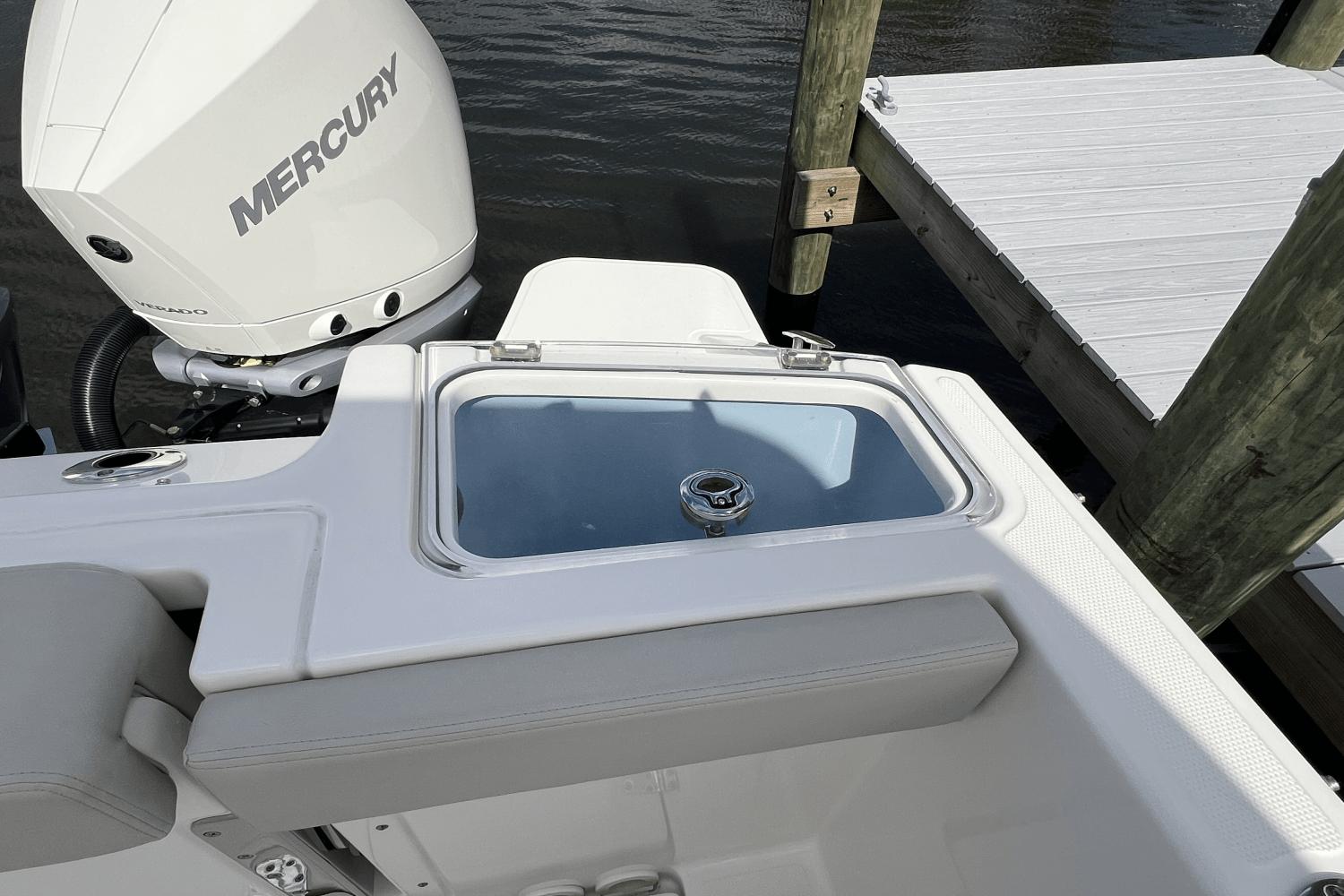 2024-boston-whaler-280-vantage-power-9685876-974380933-0-260220251129-78