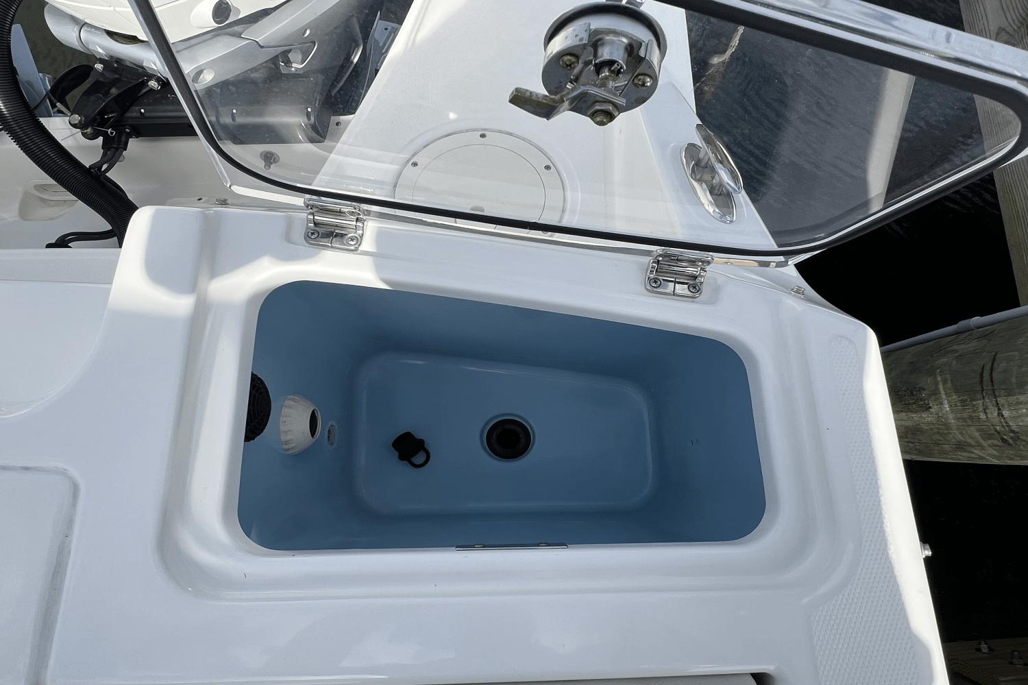 2024-boston-whaler-280-vantage-power-9685876-974380952-0-260220251129-79