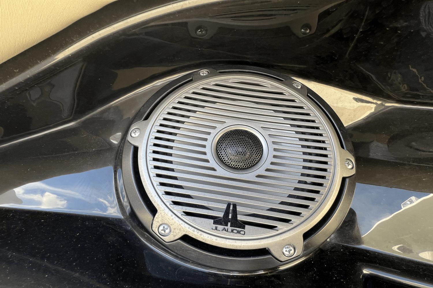 2024-boston-whaler-280-vantage-power-9685876-974380970-0-260220251128-19