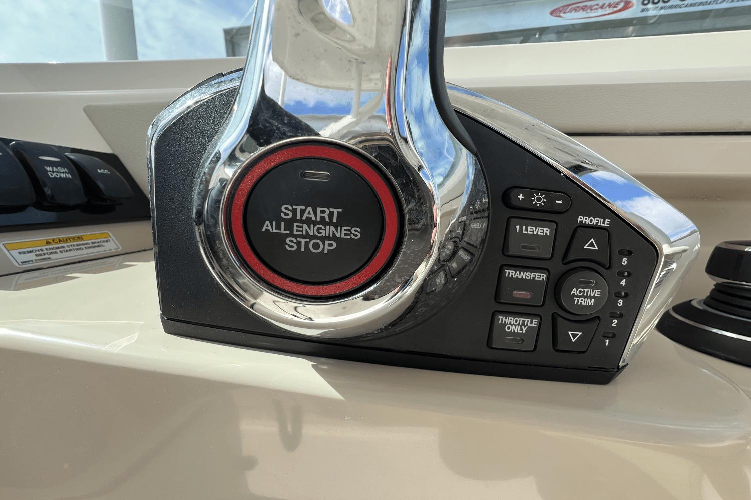 2024-boston-whaler-280-vantage-power-9685876-974380983-0-260220251129-69