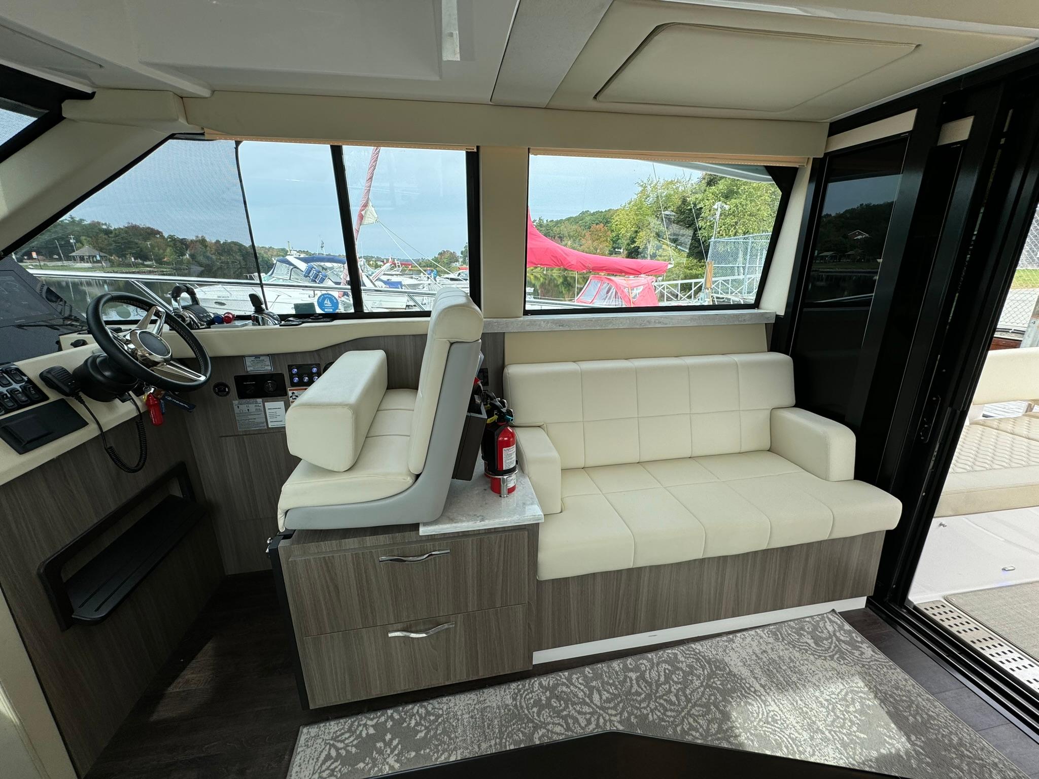 2020-regal-38-grande-coupe-power-9555808-20240920095803352-1_XLARGE