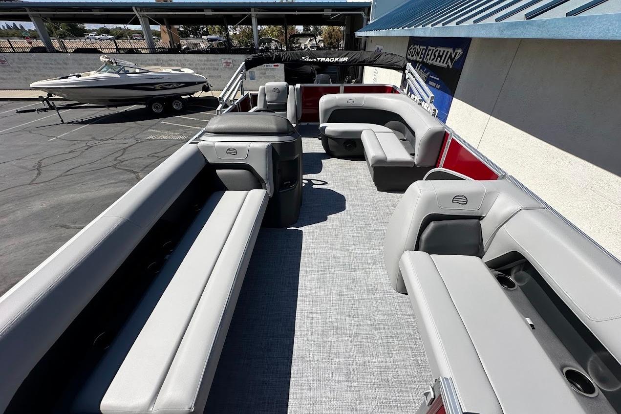 2026 Sun Tracker Party Barge 18 DLX with spacious seating and modern design.