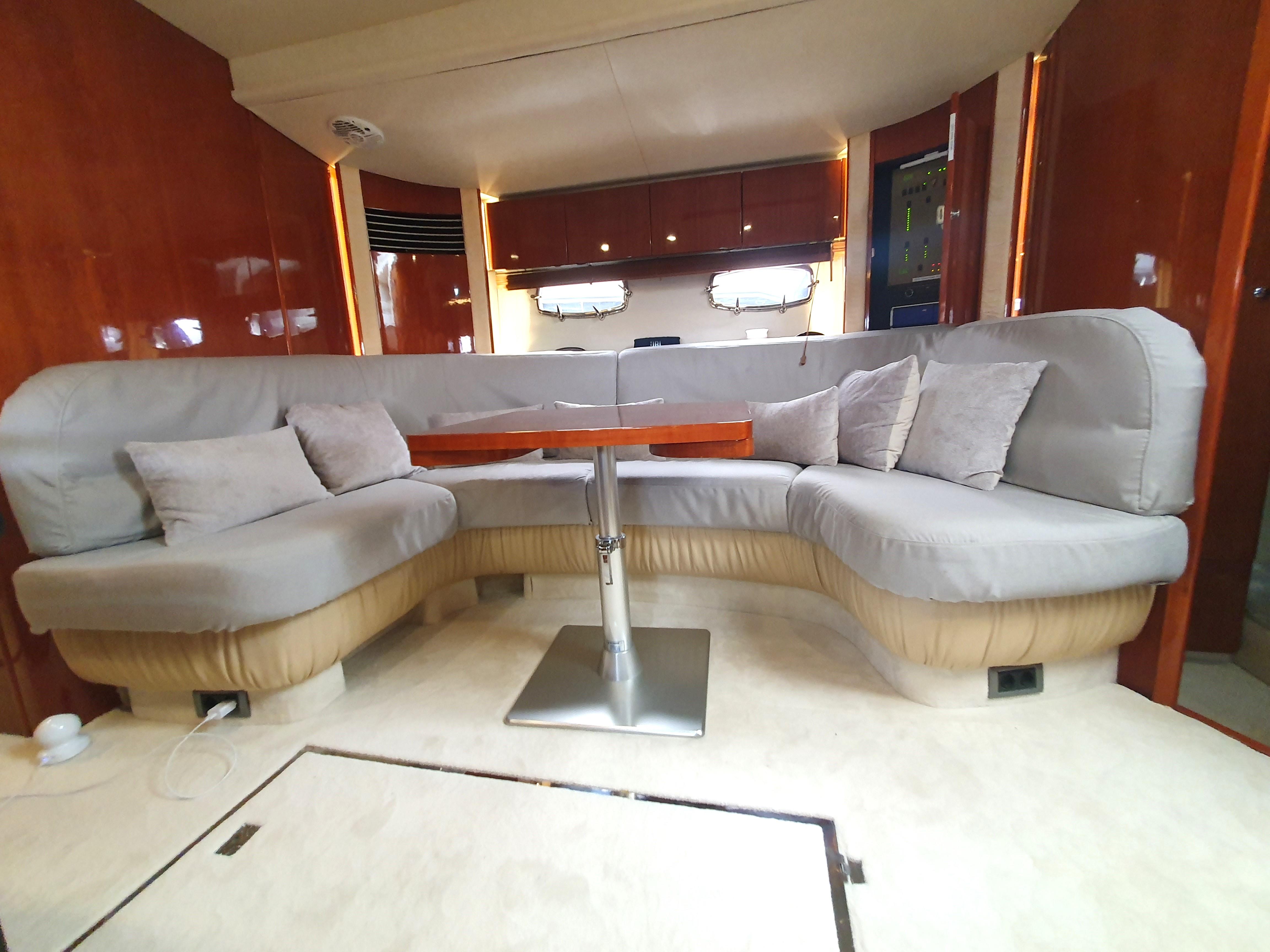 Fairline Targa 52 GT style=