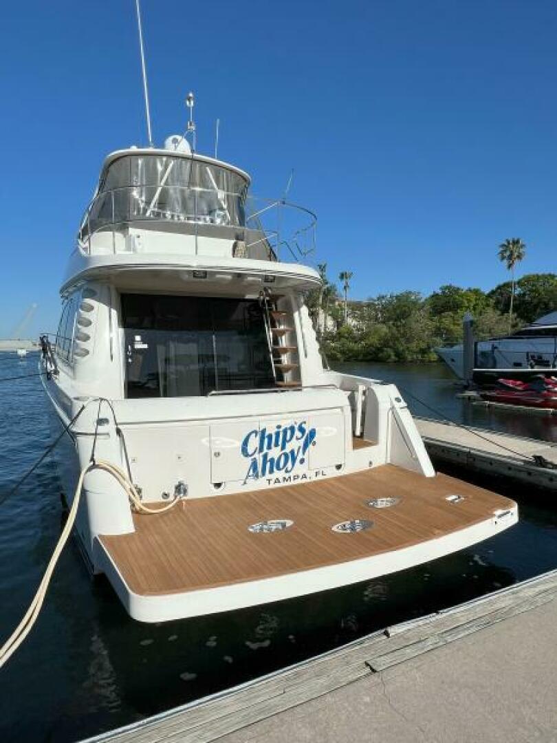 Carver-52 Voyager 2008-Chips Ahoy FL-US-2008 52 Carver Voyager  Chips Ahoy  Cockpit/Swim Platform-9745889 | Thumbnail