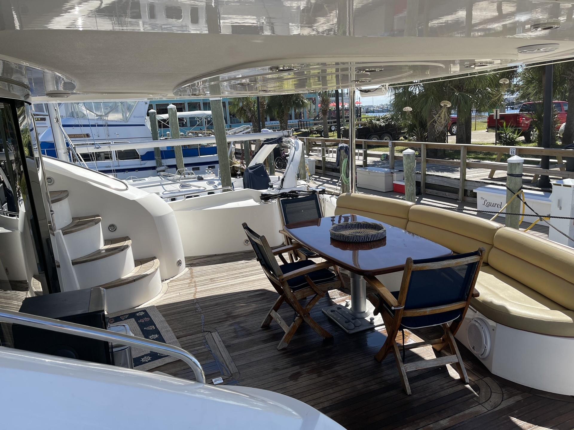 2005 Sunseeker 75 Flybridge- LAUREL- Aft Deck