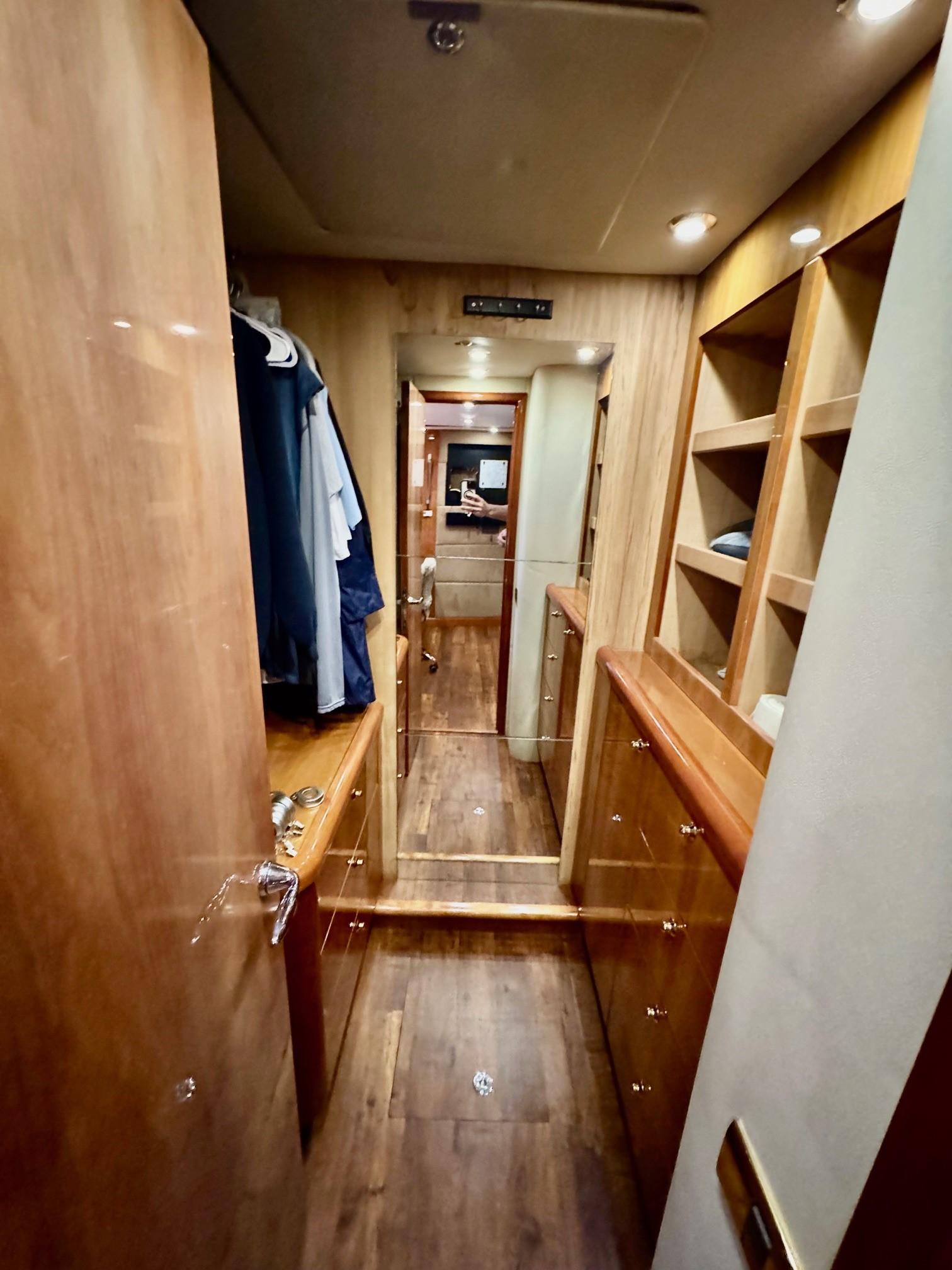 2005 Sunseeker 75 Flybridge- LAUREL- Master Stateroom Closet