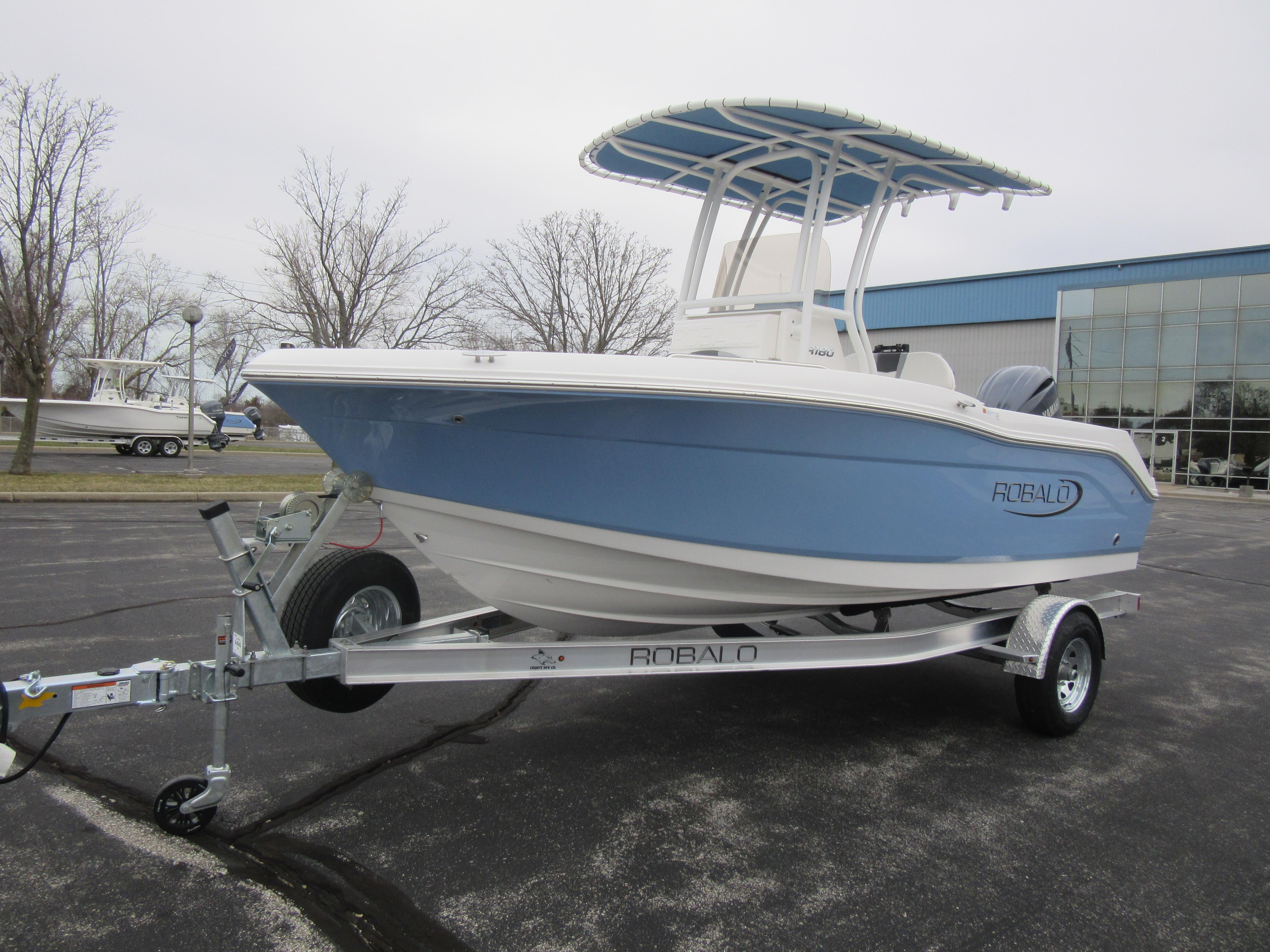 2024 Robalo R180 Center Console Saint Joseph, Michigan - Pier 33