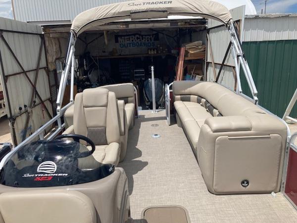 2021 Sun Tracker boat for sale, model of the boat is SPB22XP3 & Image # 8 of 11