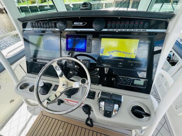 35' Boston Whaler, Listing Number 100891966, Image No. 18