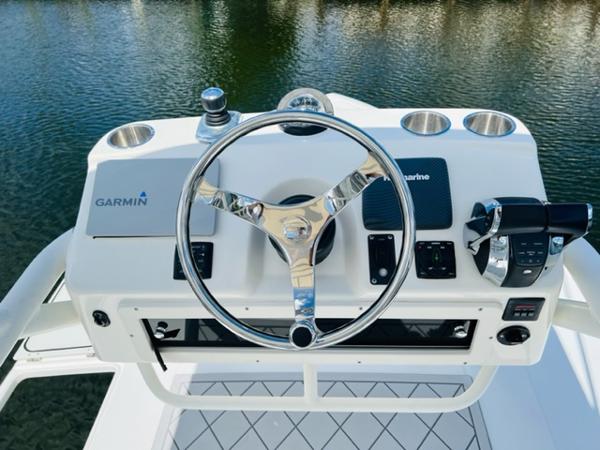 35' Boston Whaler, Listing Number 100891966, - Photo No. 25