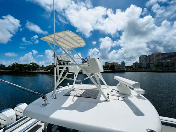 35' Boston Whaler, Listing Number 100891966, Image No. 34
