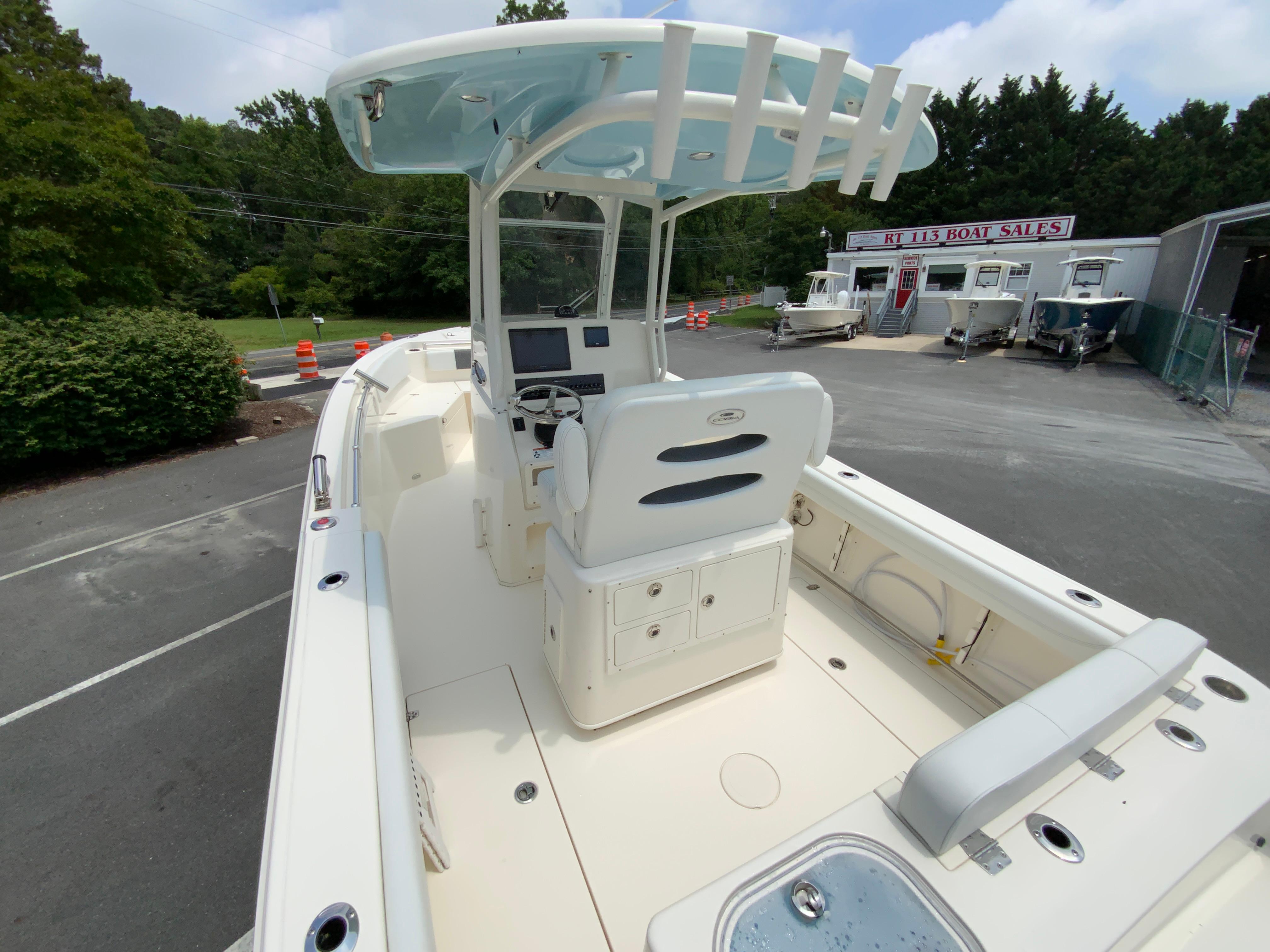 2023 Cobia 240 Center Console-11