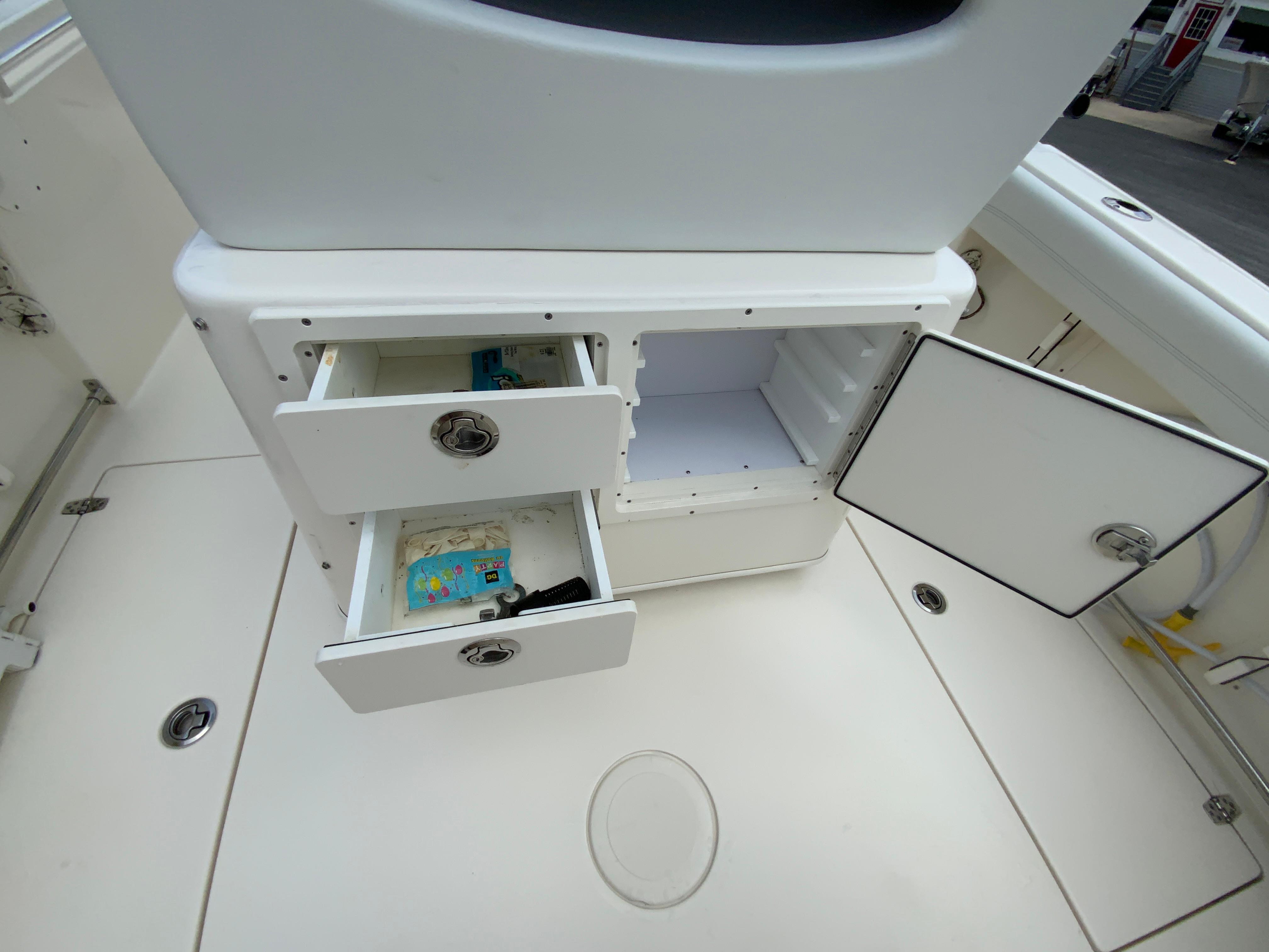 2023 Cobia 240 Center Console-20