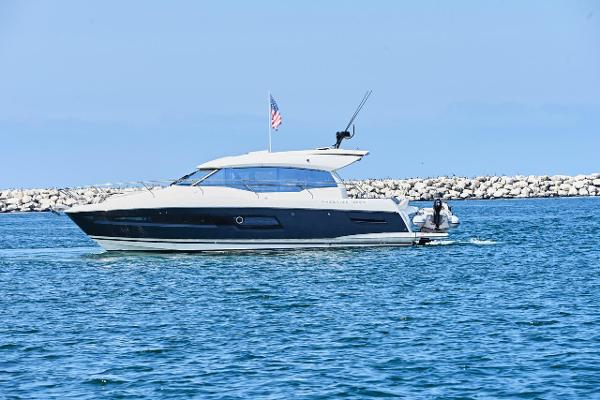 2020 Prestige 460S
