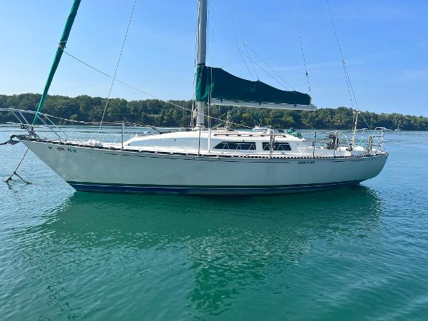 32' C & C Yachts, Listing Number 100906027, - Photo No. 1