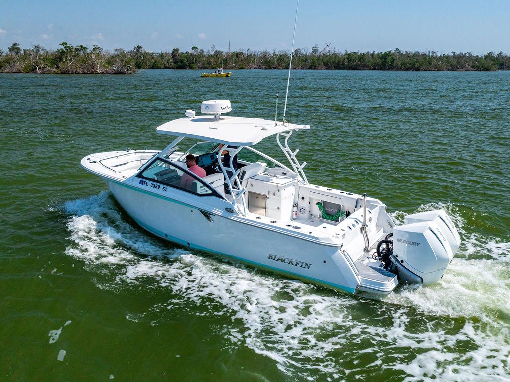 2021-blackfin-272-dc-power-9715924-20250314125553130-1_XLARGE