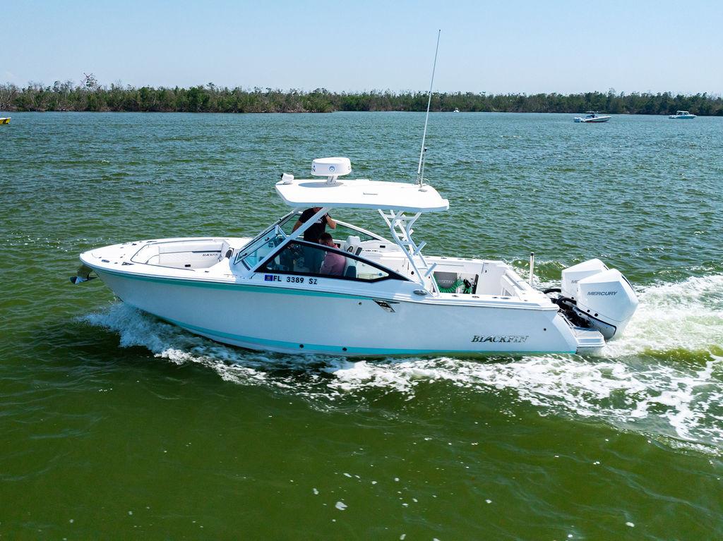 2021-blackfin-272-dc-power-9715924-20250314125554071-1_XLARGE