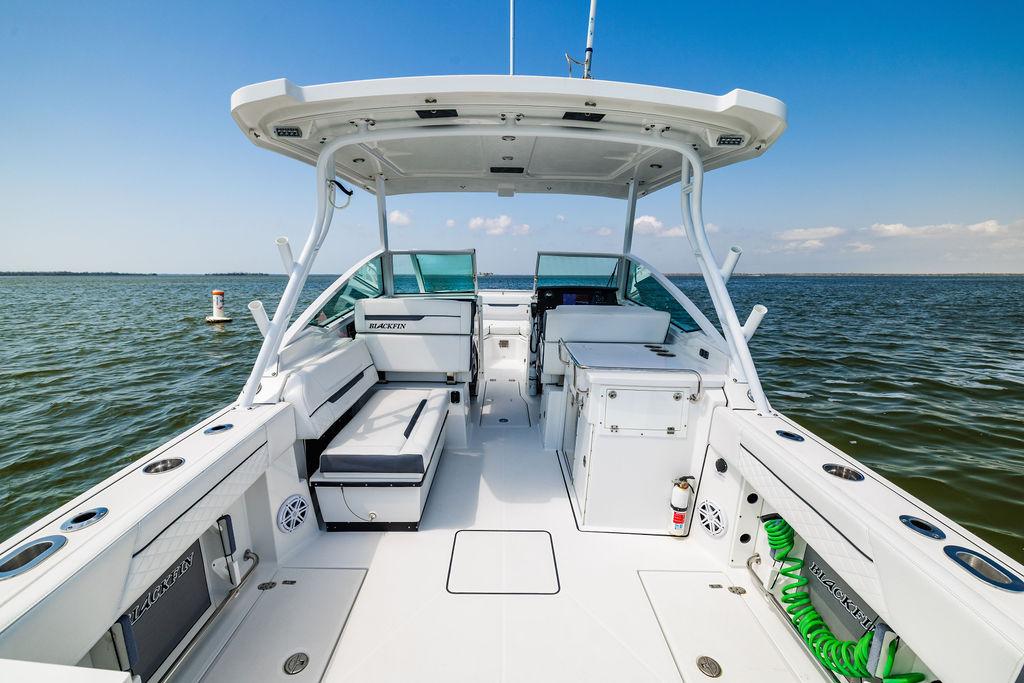 2021-blackfin-272-dc-power-9715924-20250314125819680-1_XLARGE