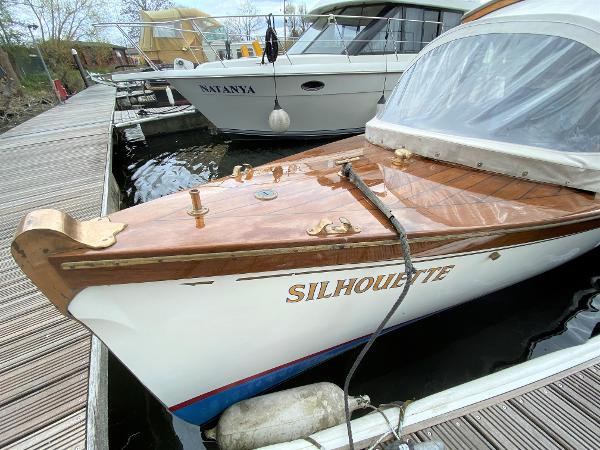 1999 Creative Marine Frolic 31