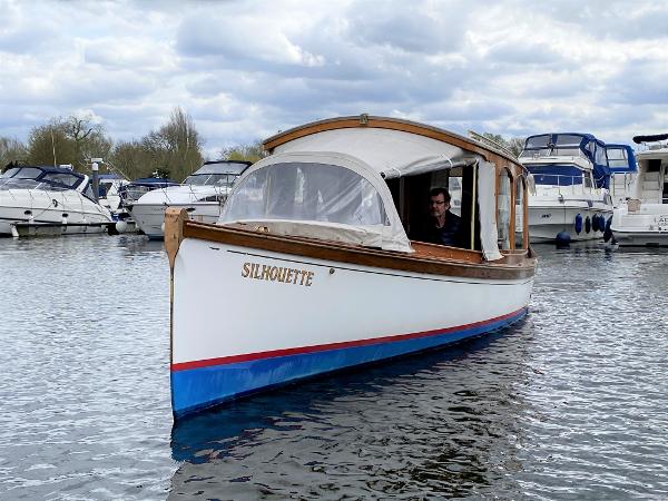 1999 Creative Marine Frolic 31