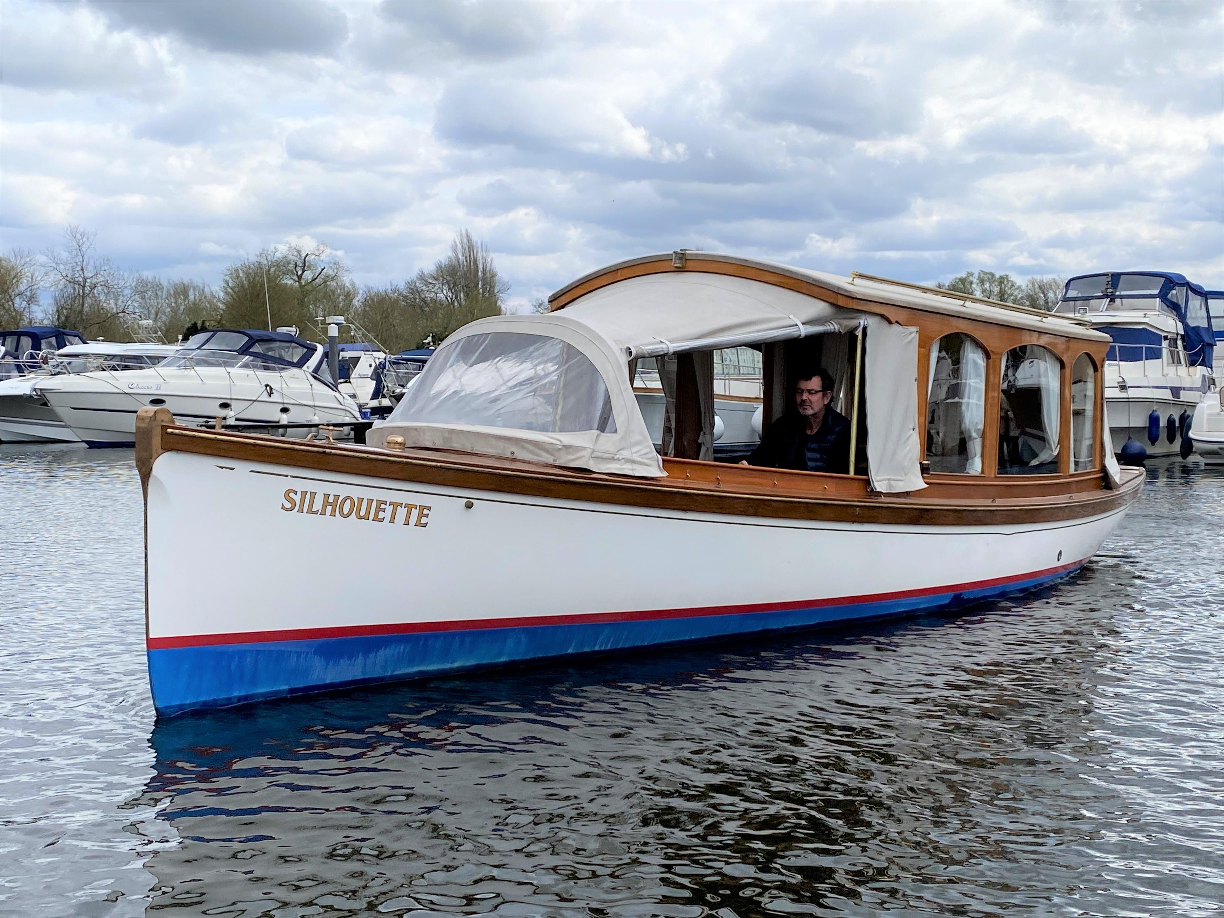 1999 Creative Marine Frolic 31
